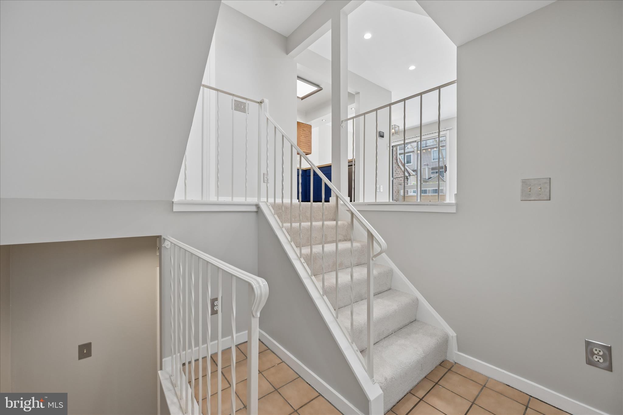DOCKSIDE - Residential