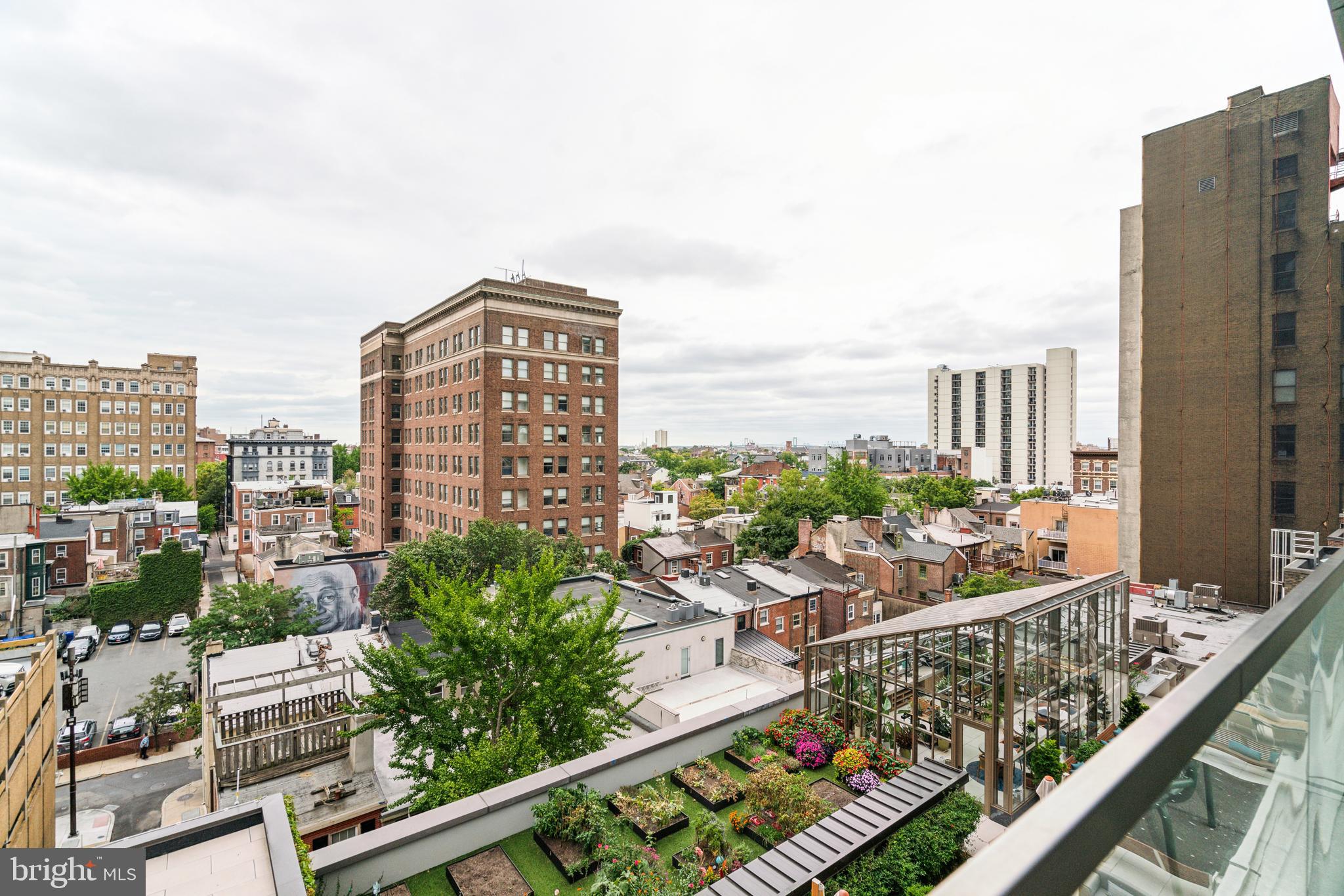 AVENUE OF THE ARTS - Residential
