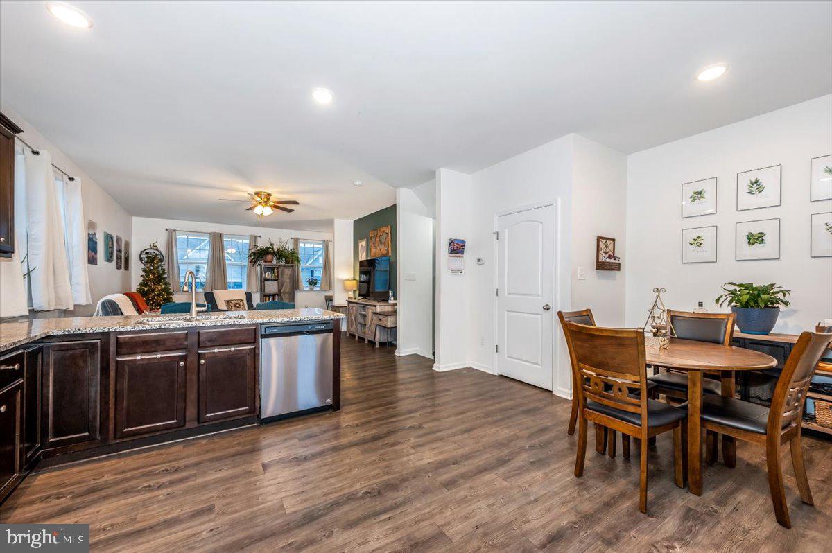 BERKELEY RIDGE - Residential