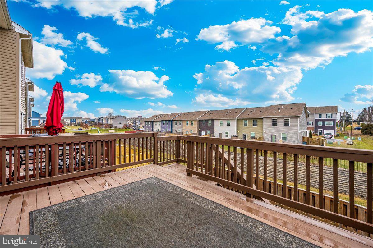 BERKELEY RIDGE - Residential