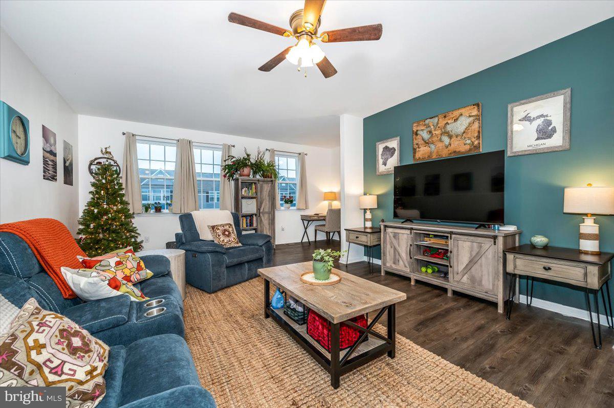 BERKELEY RIDGE - Residential