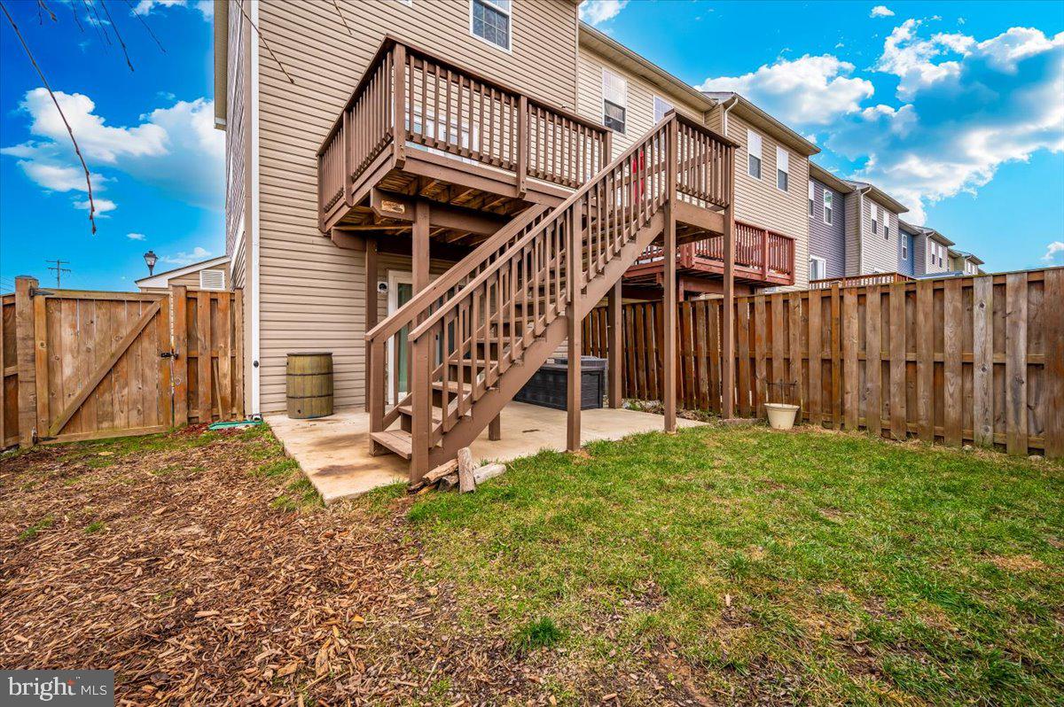 BERKELEY RIDGE - Residential