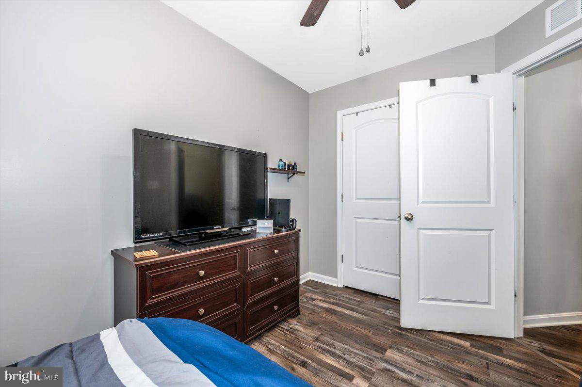 BERKELEY RIDGE - Residential