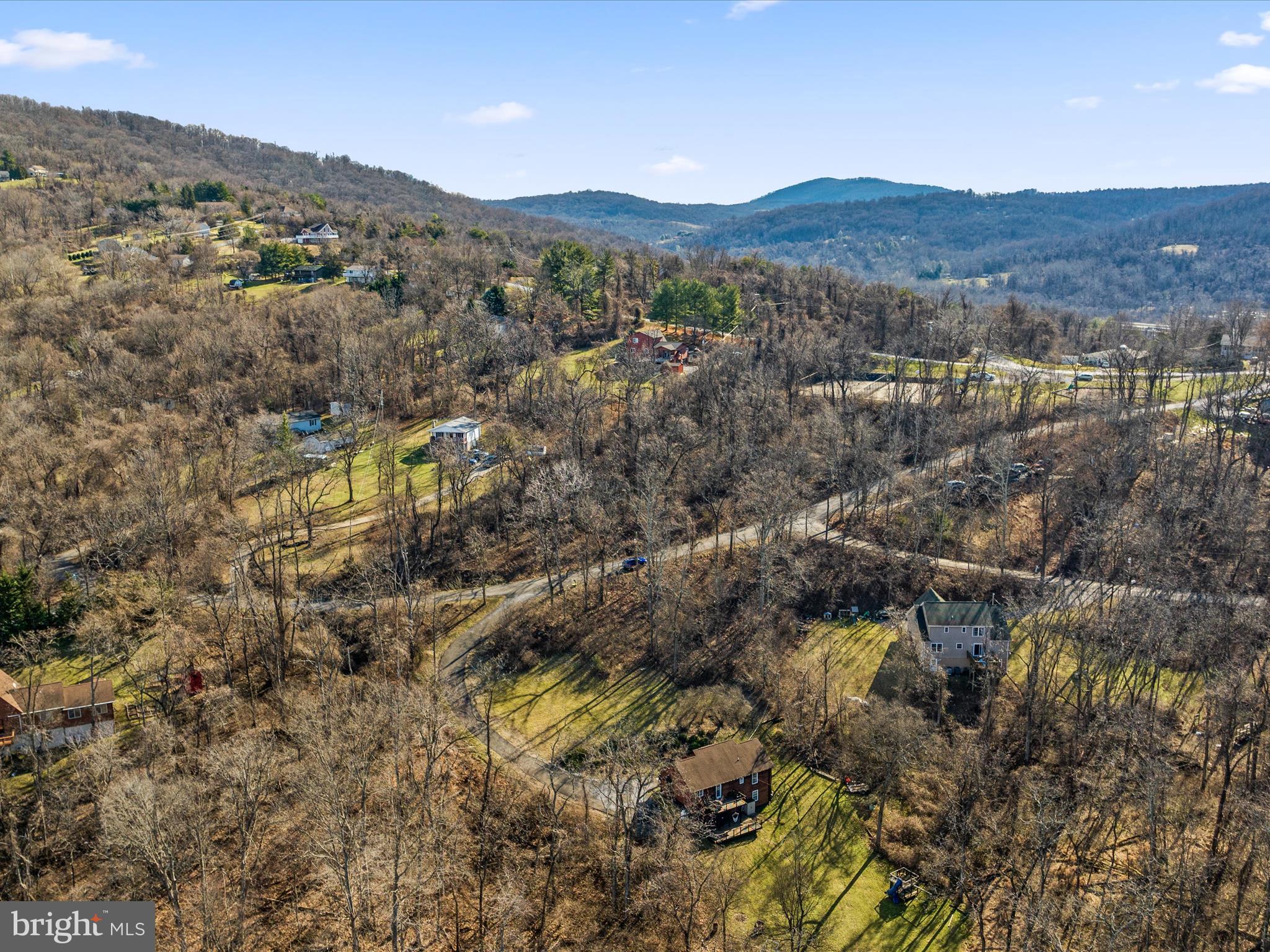 APPLE MT LAKE - Residential