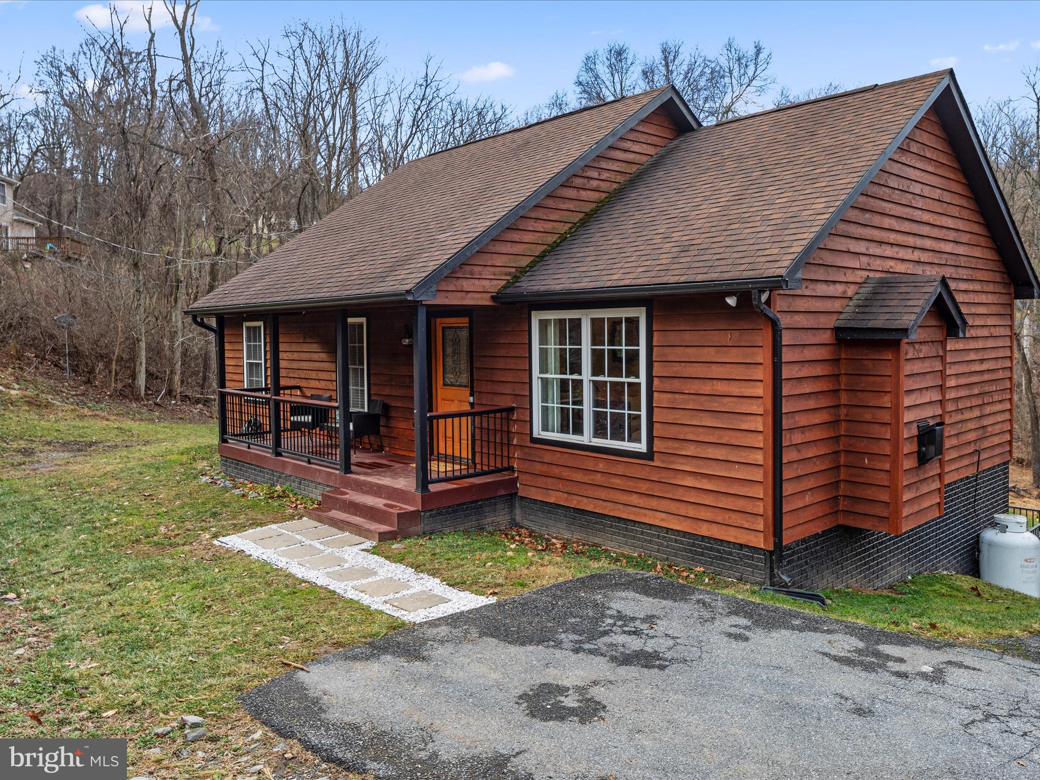 APPLE MT LAKE - Residential