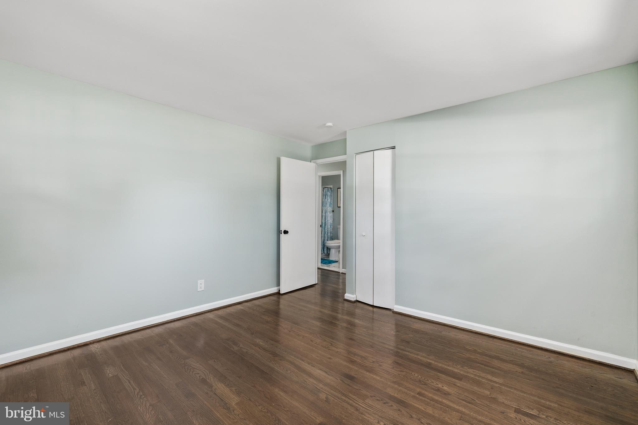 FOREST KNOLLS - Residential