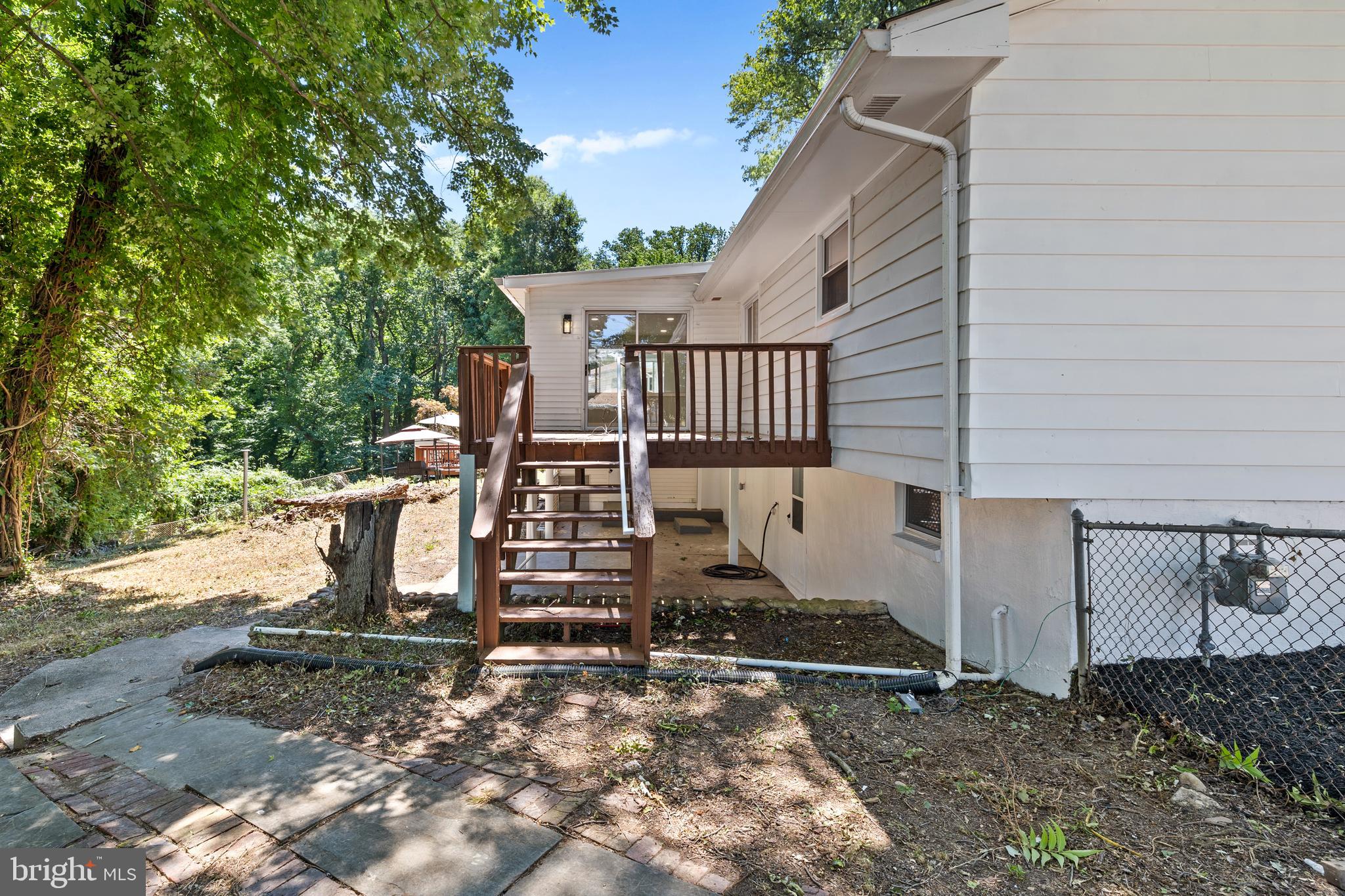 FOREST KNOLLS - Residential
