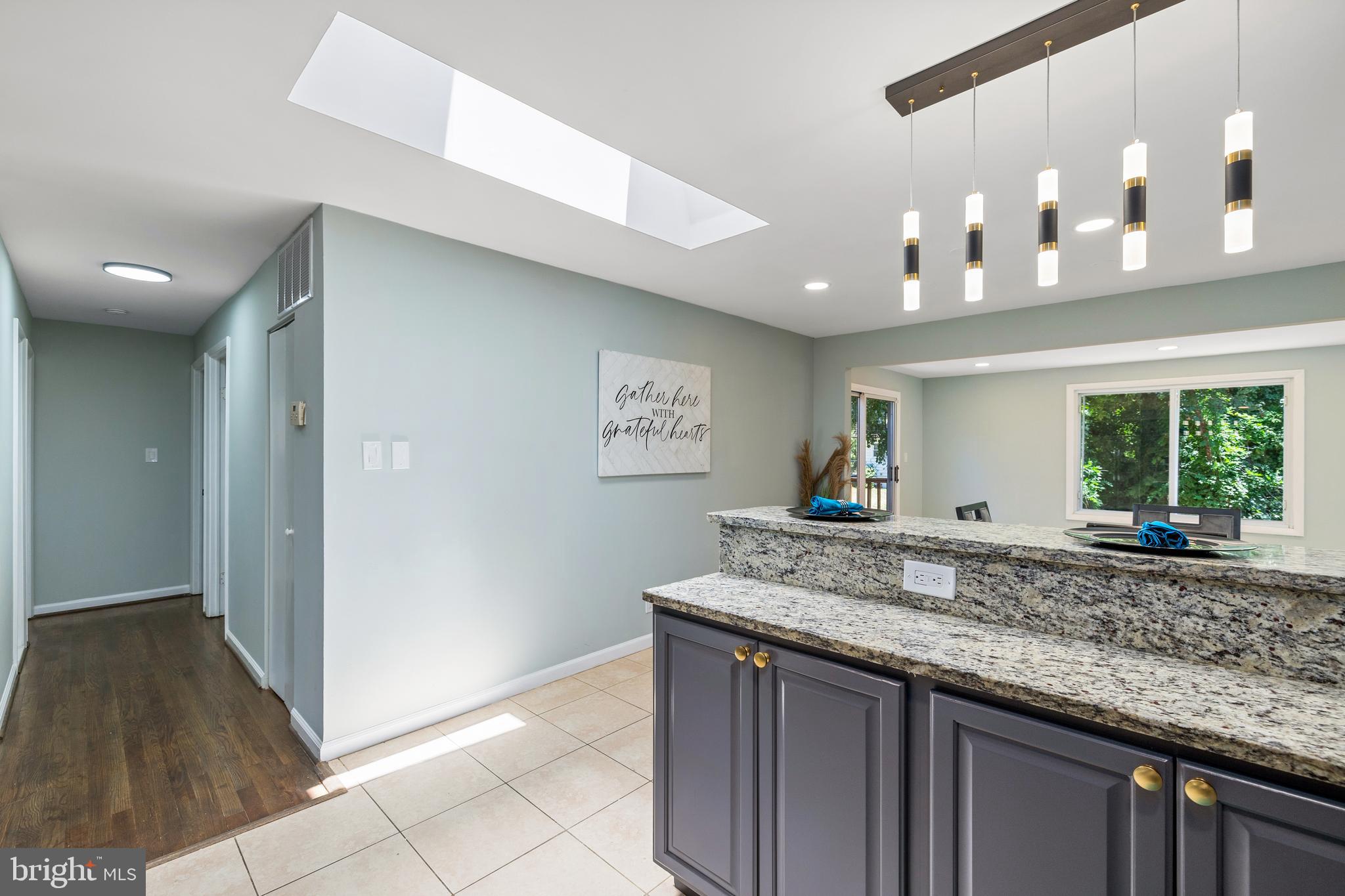 FOREST KNOLLS - Residential