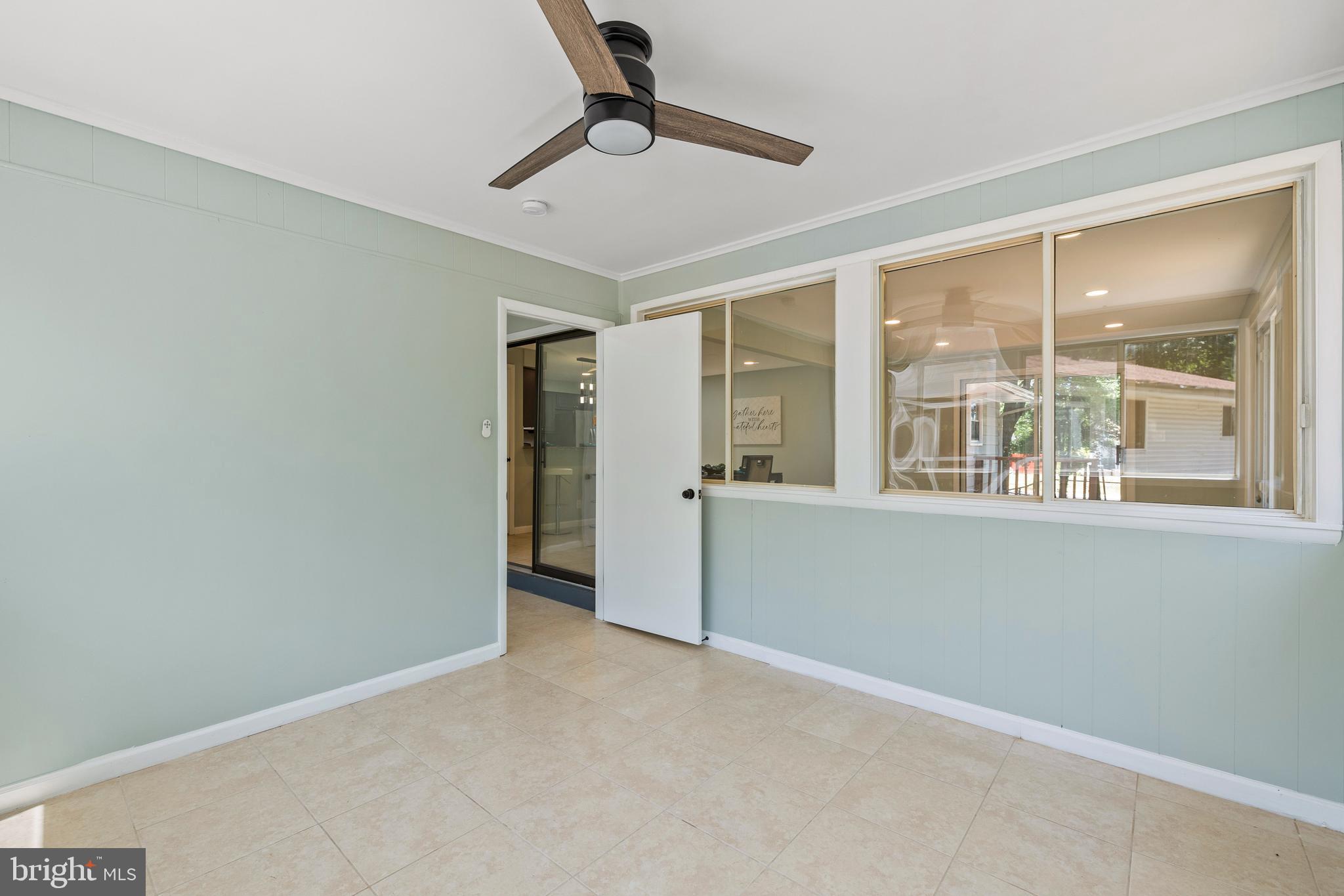 FOREST KNOLLS - Residential