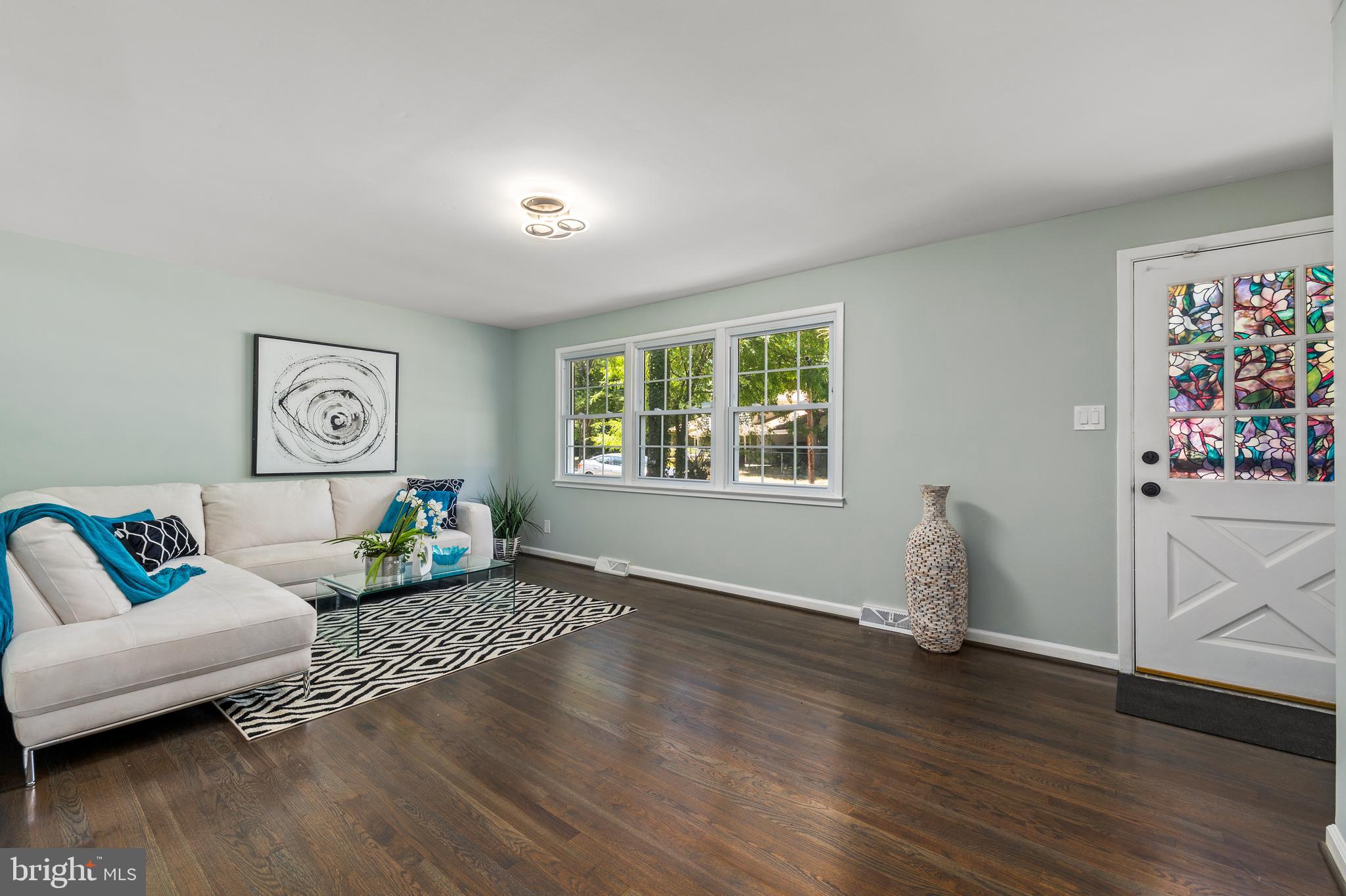 FOREST KNOLLS - Residential