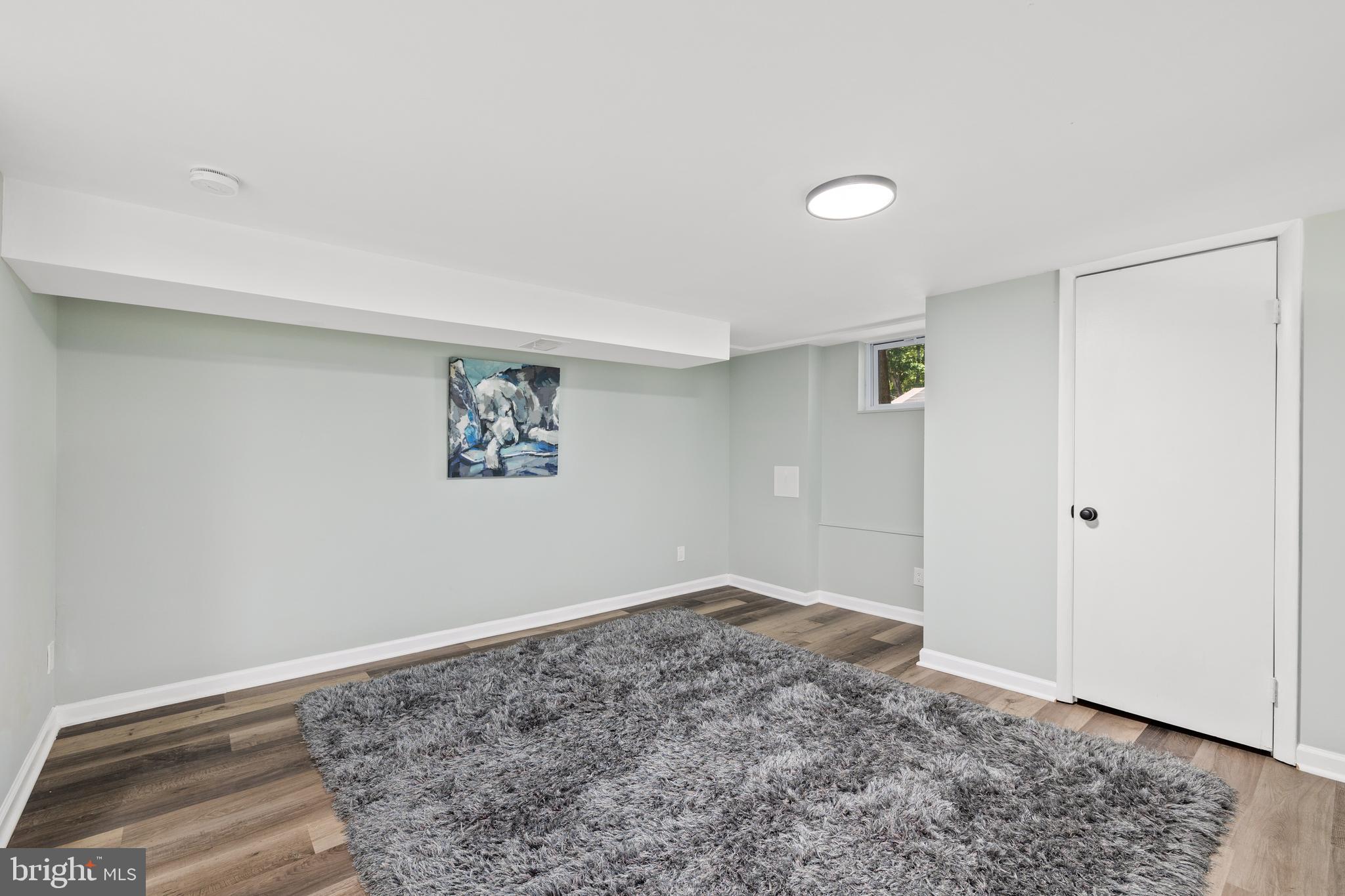 FOREST KNOLLS - Residential