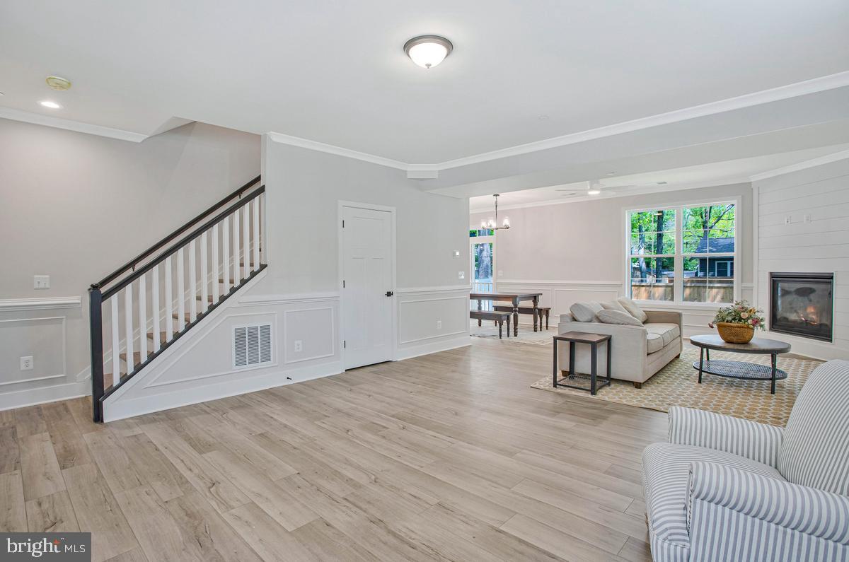 AVALON SHORES - Residential