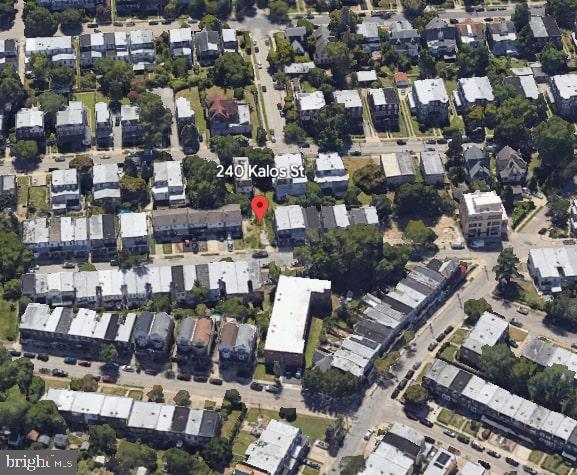 Great lot to build a home on near parks and in a desirable location! Taxes are to be verified by the buyer.