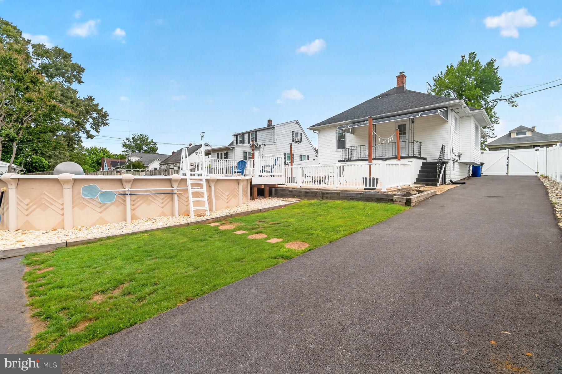 OVERLEA HILLS - Residential