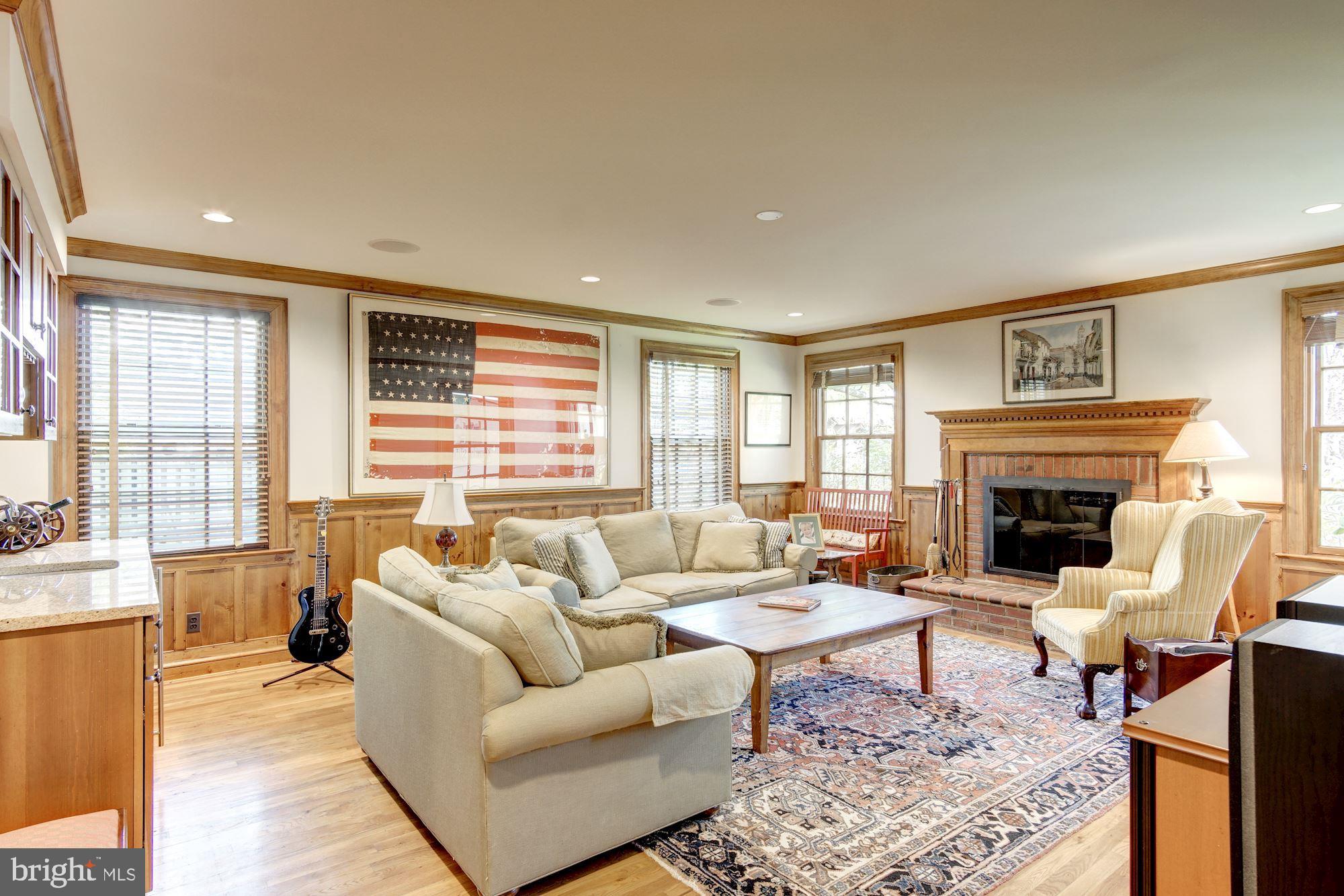KENWOOD - Residential
