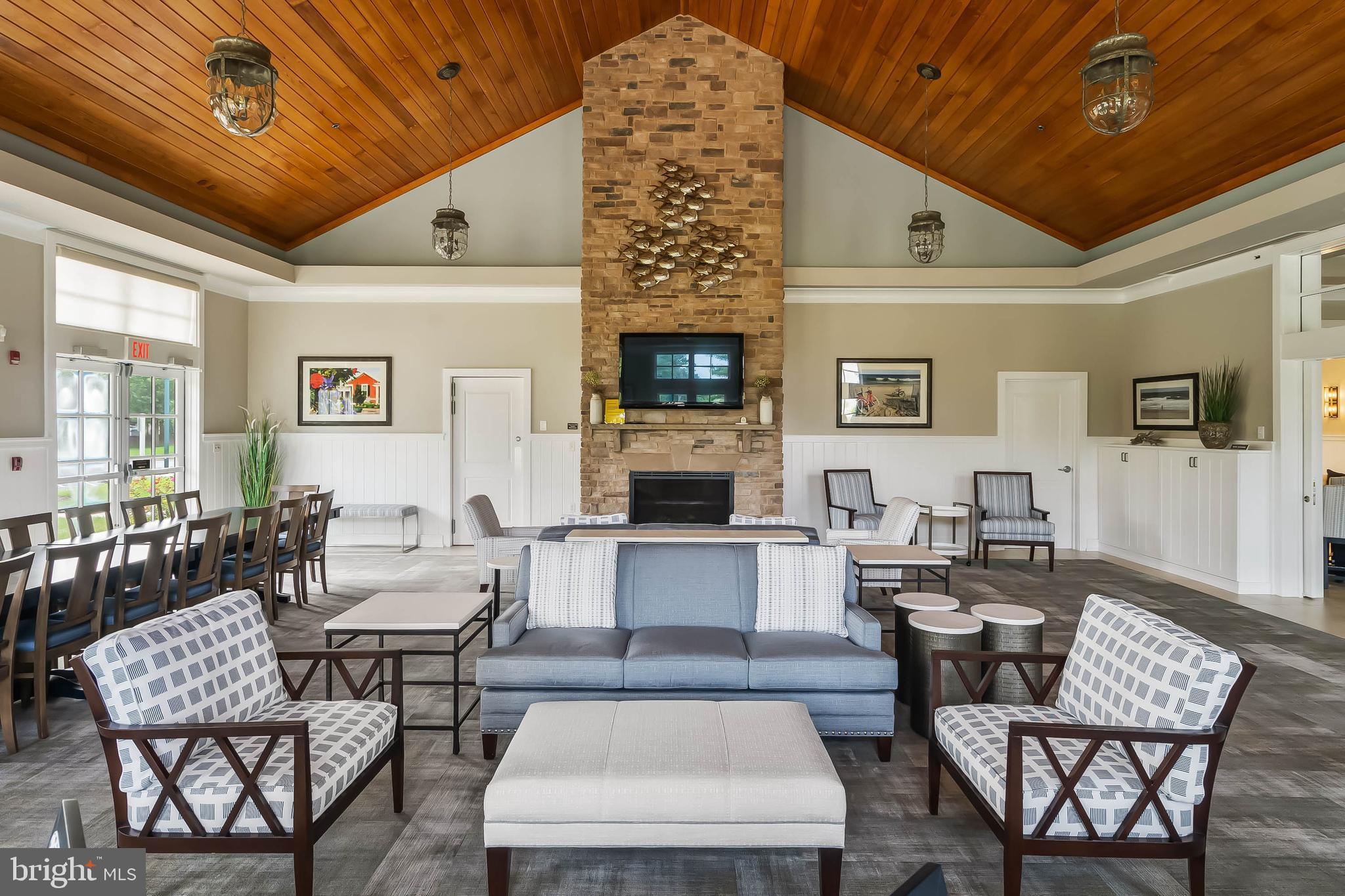 BAY FOREST CLUB - Residential