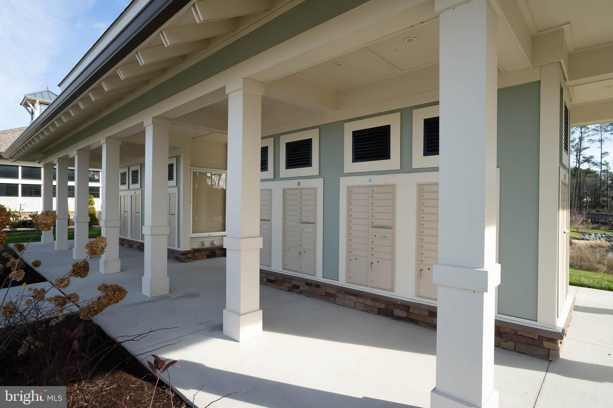 BAY FOREST CLUB - Residential