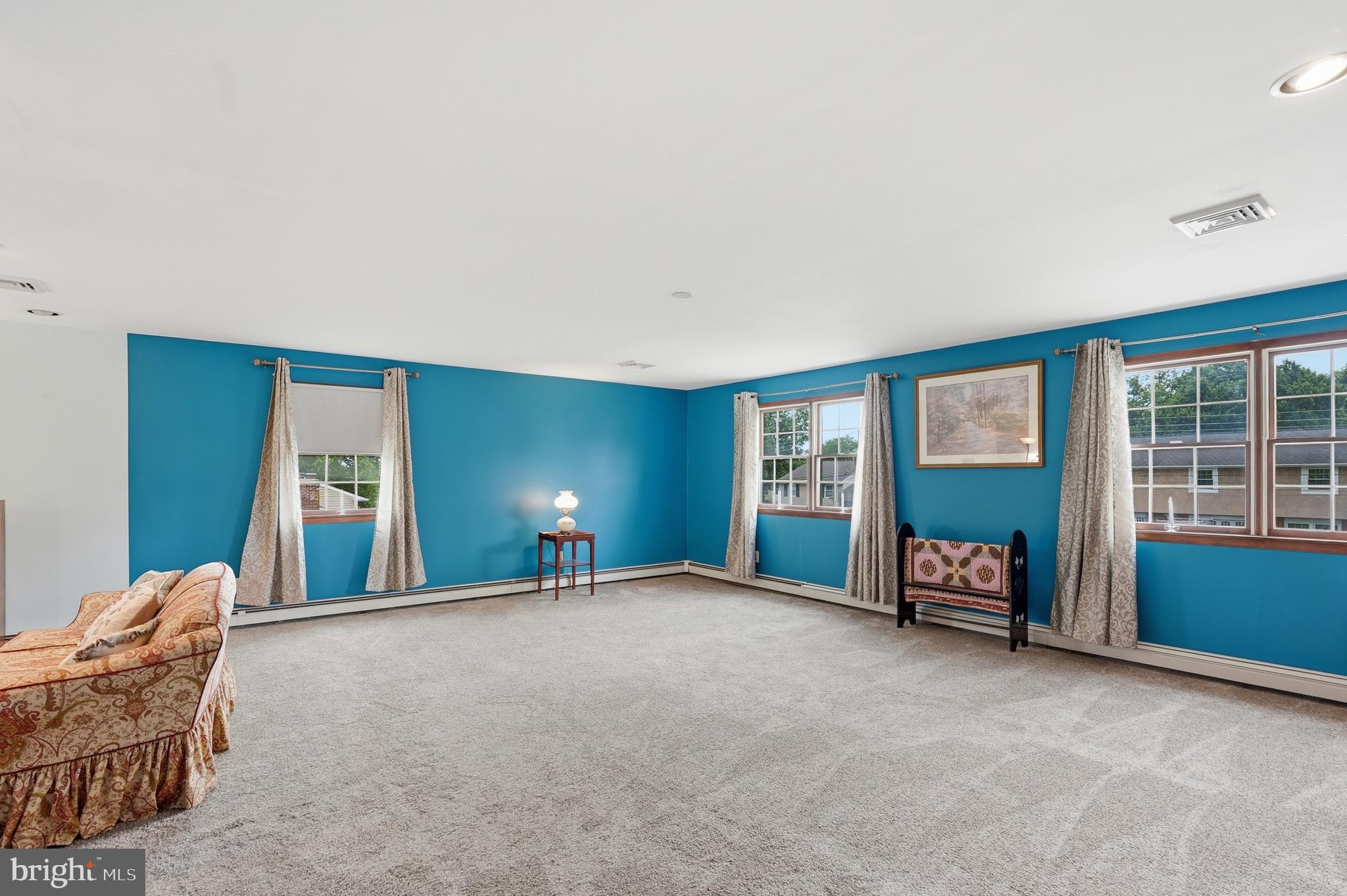 BUCKRIDGE FARMS - Residential