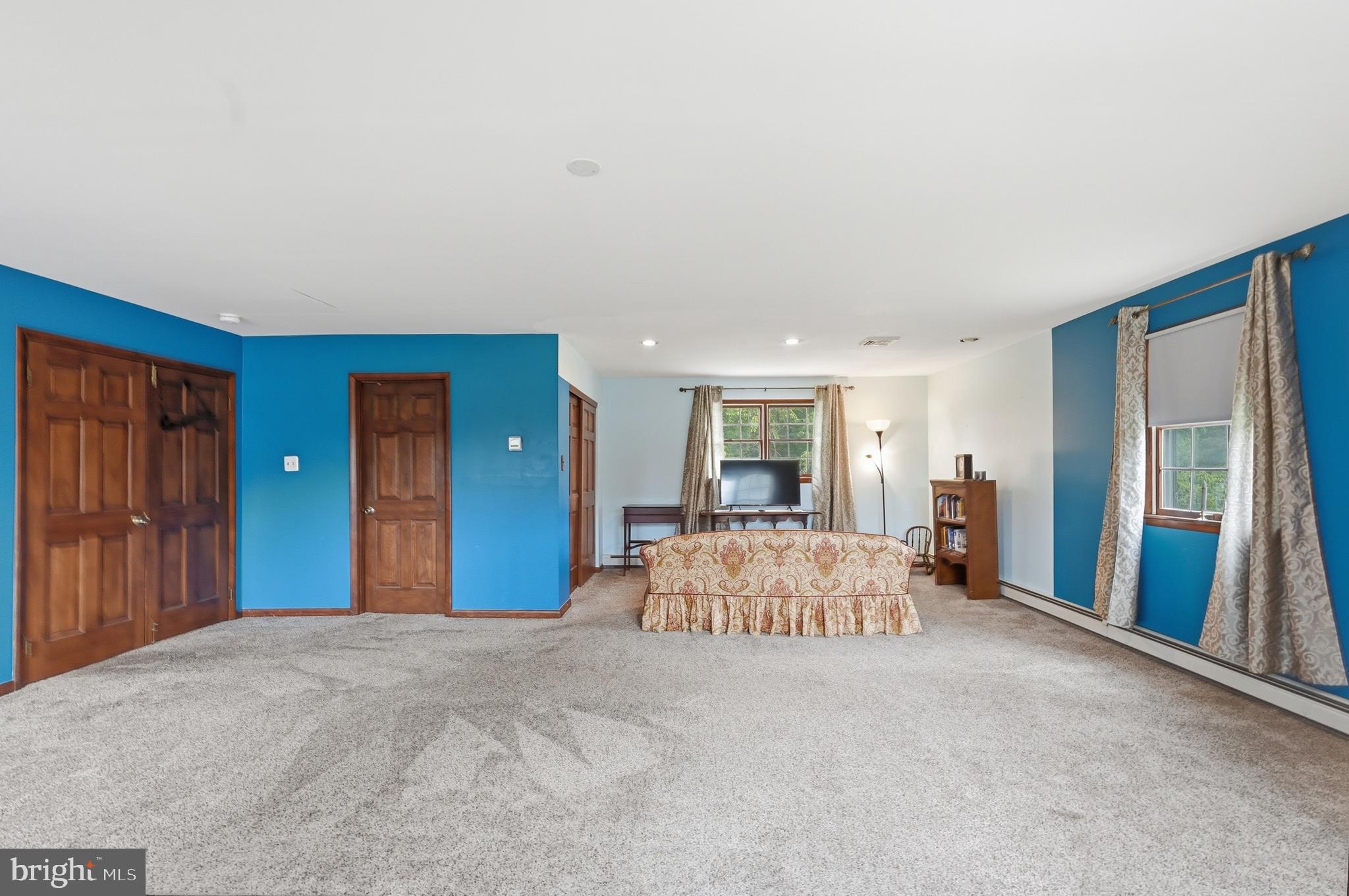 BUCKRIDGE FARMS - Residential