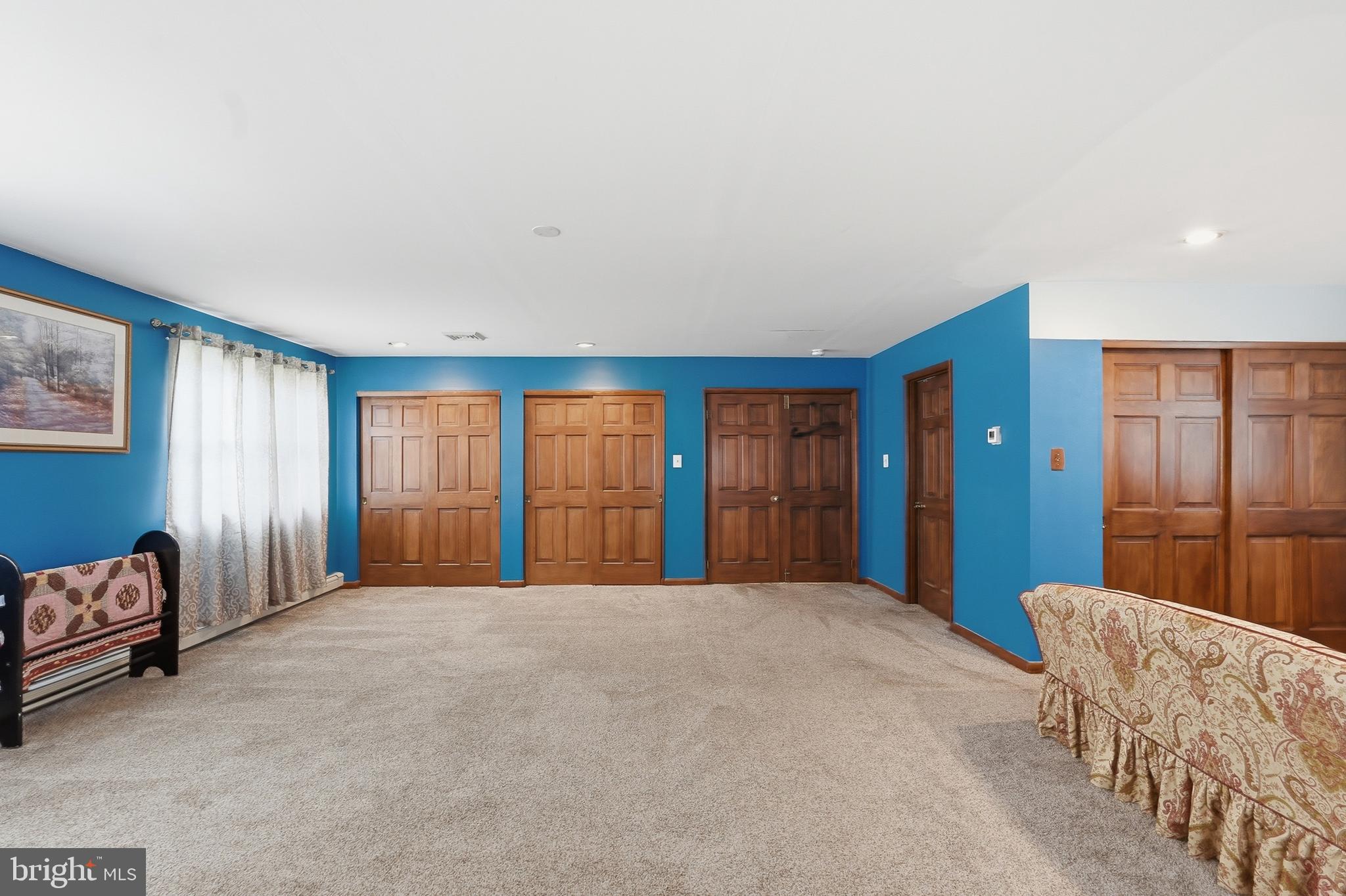 BUCKRIDGE FARMS - Residential