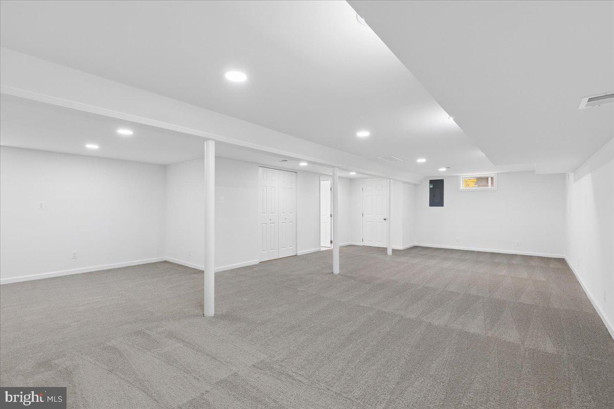 FERNDALE FARMS - Residential