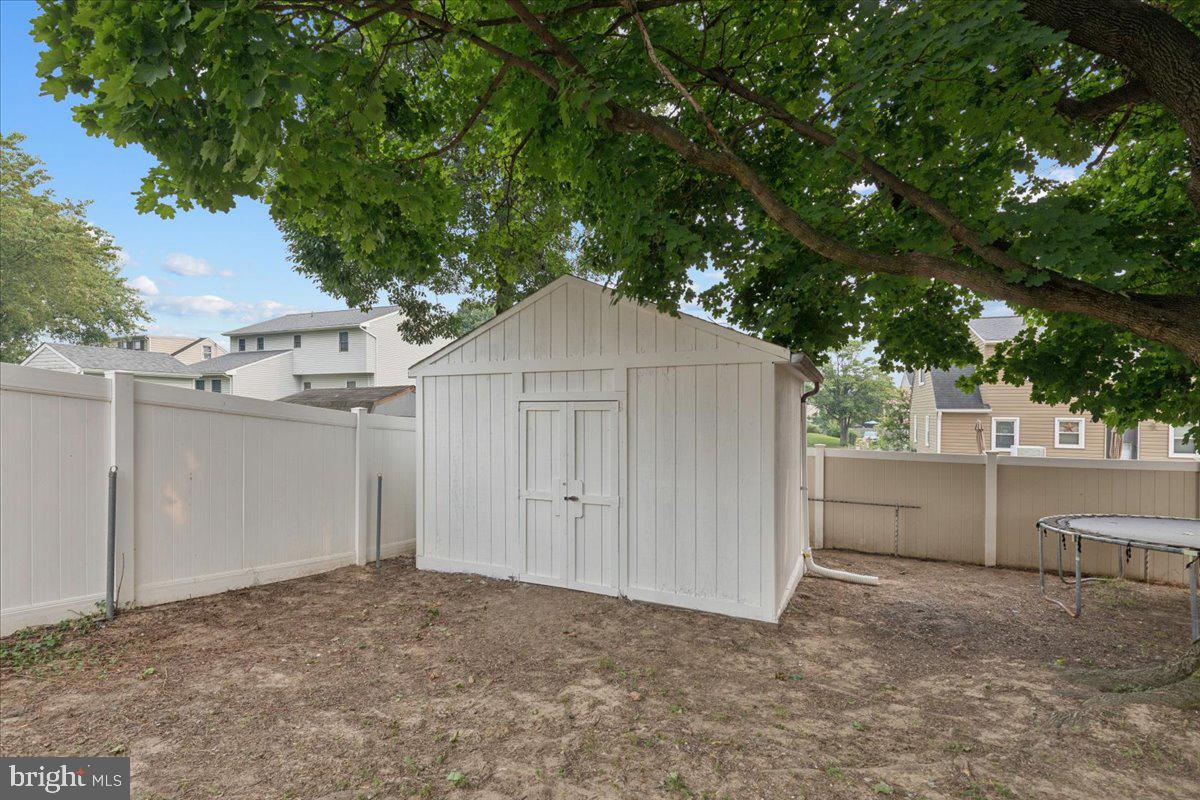 FERNDALE FARMS - Residential