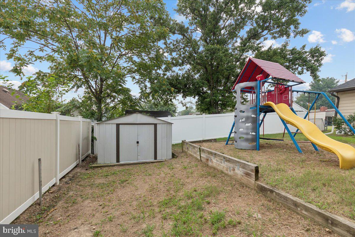 FERNDALE FARMS - Residential