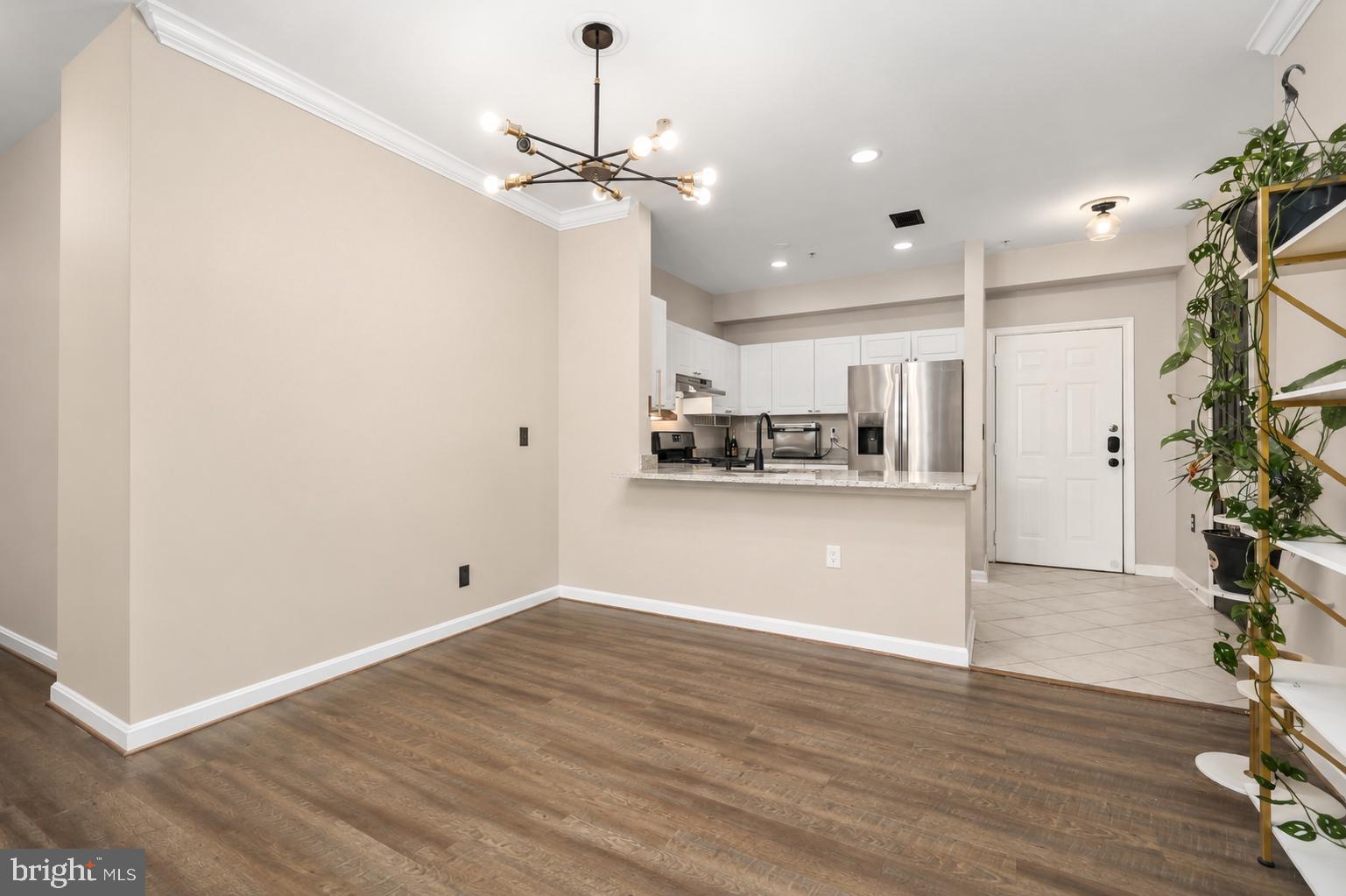 FAIRFAX RIDGE - Residential