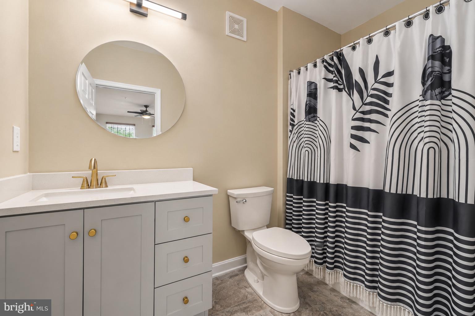 FAIRFAX RIDGE - Residential
