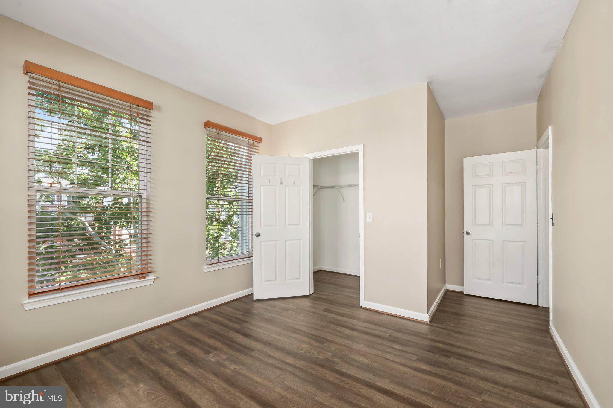 FAIRFAX RIDGE - Residential