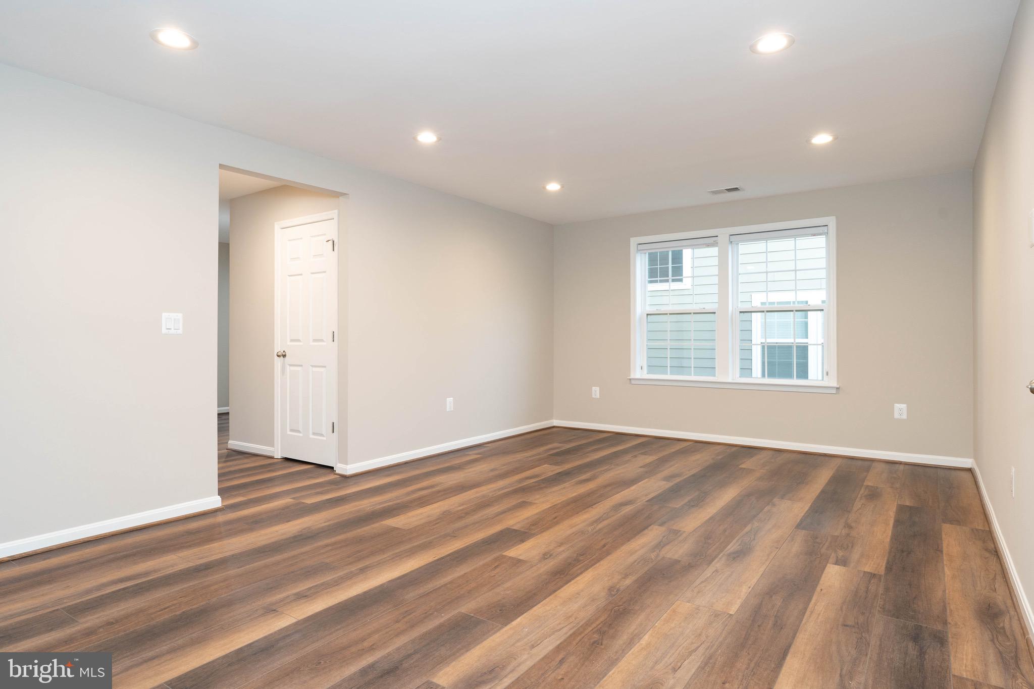 EAST GATE ONE - Residential Lease
