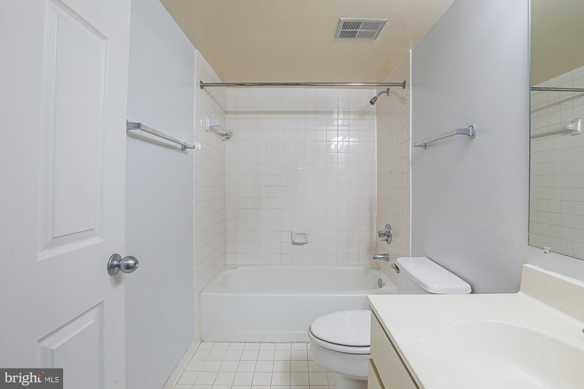 CHESWOLDE - Residential Lease