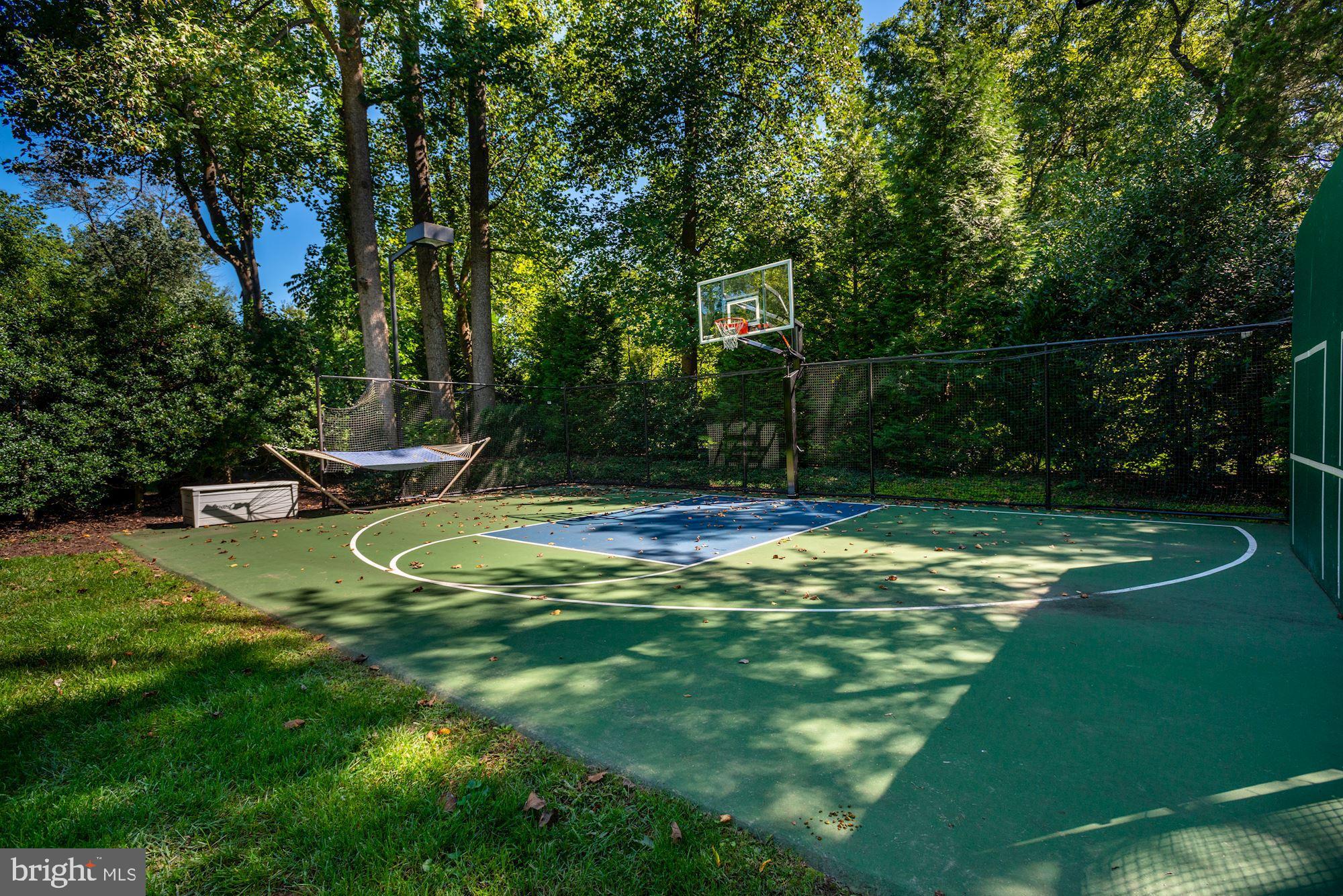 LANGLEY FOREST - Residential