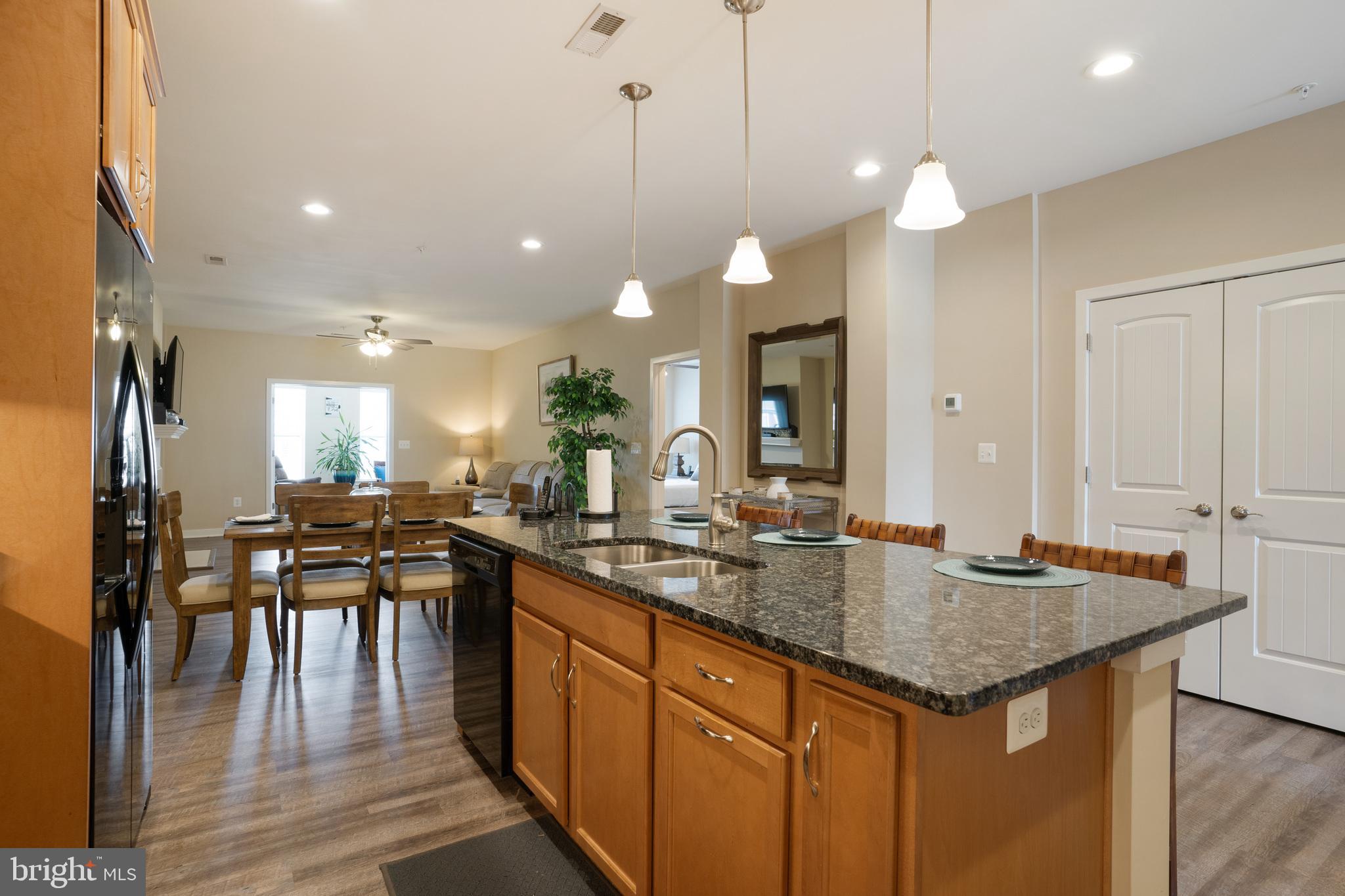 HAWTHORNE GREENE - Residential