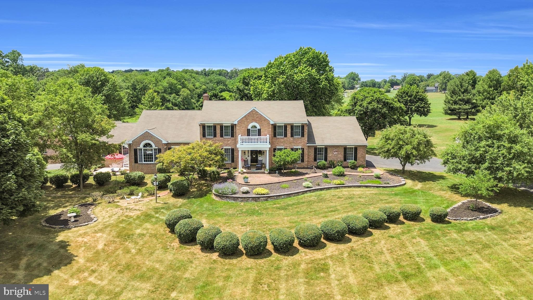 FIVE MILE HILL - Residential