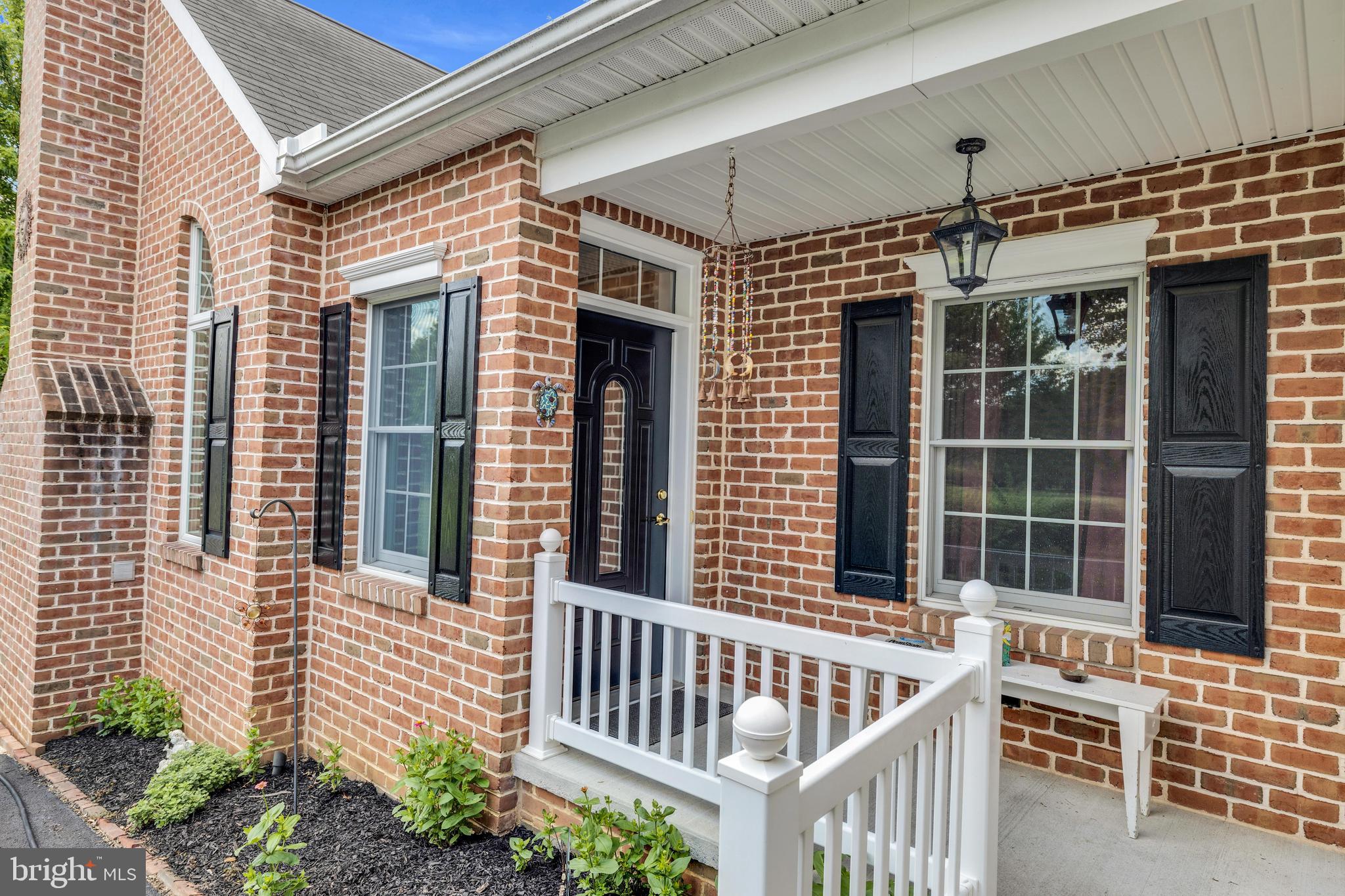 FIVE MILE HILL - Residential