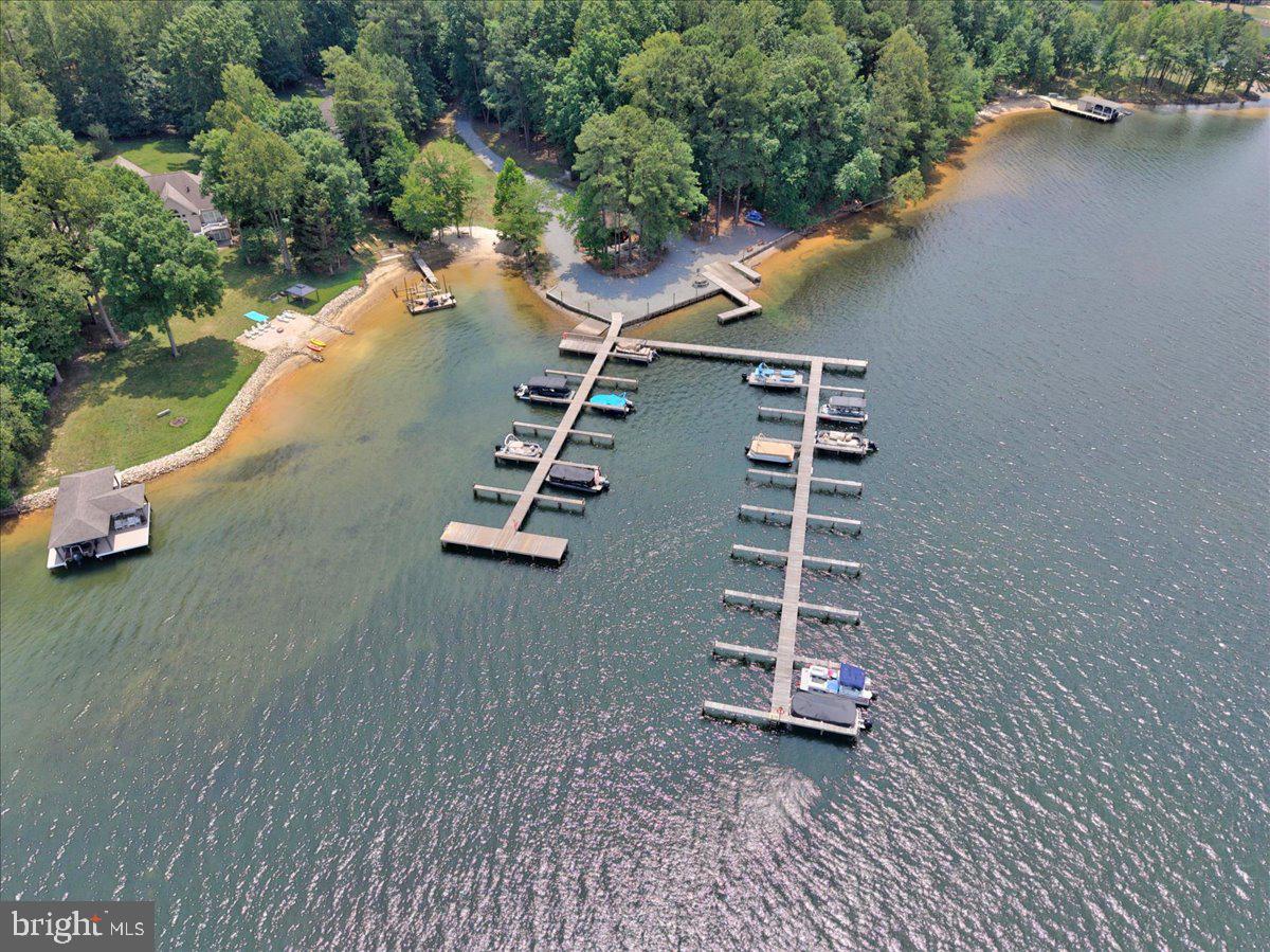 JERDONE ISLAND - Residential