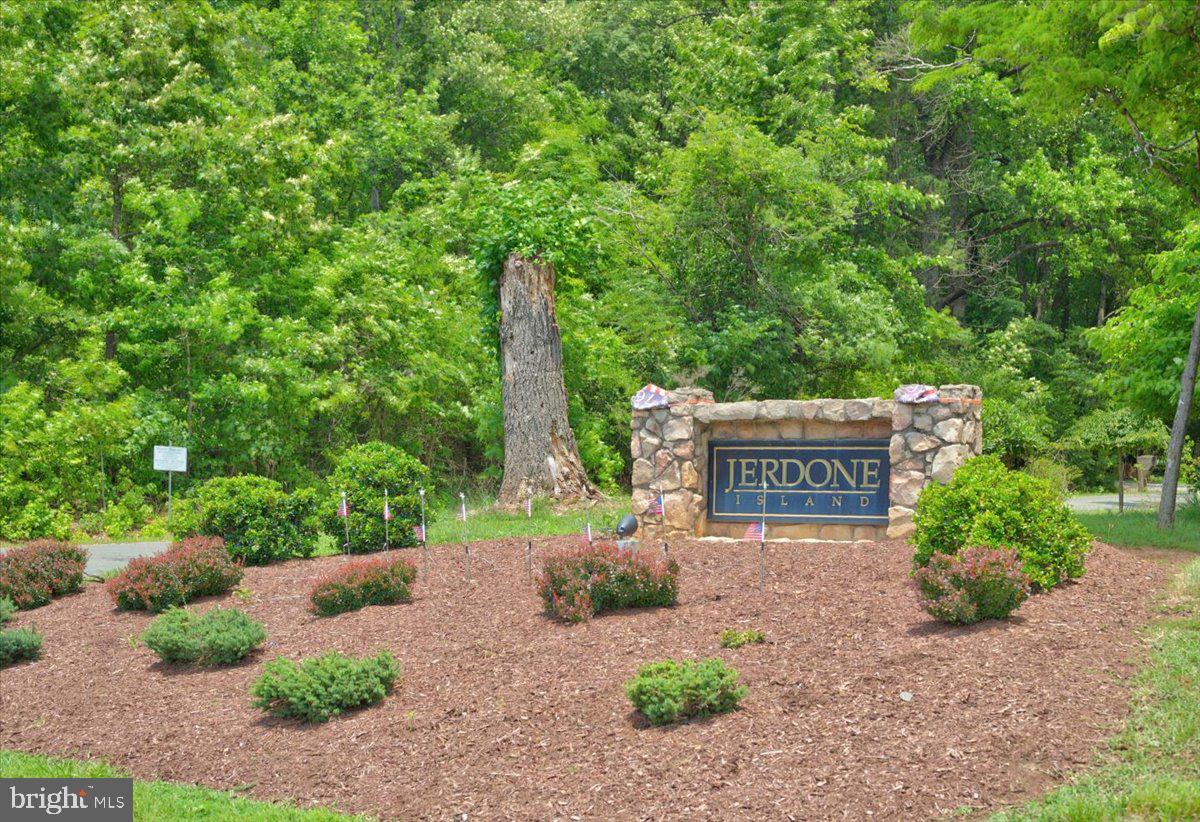JERDONE ISLAND - Residential