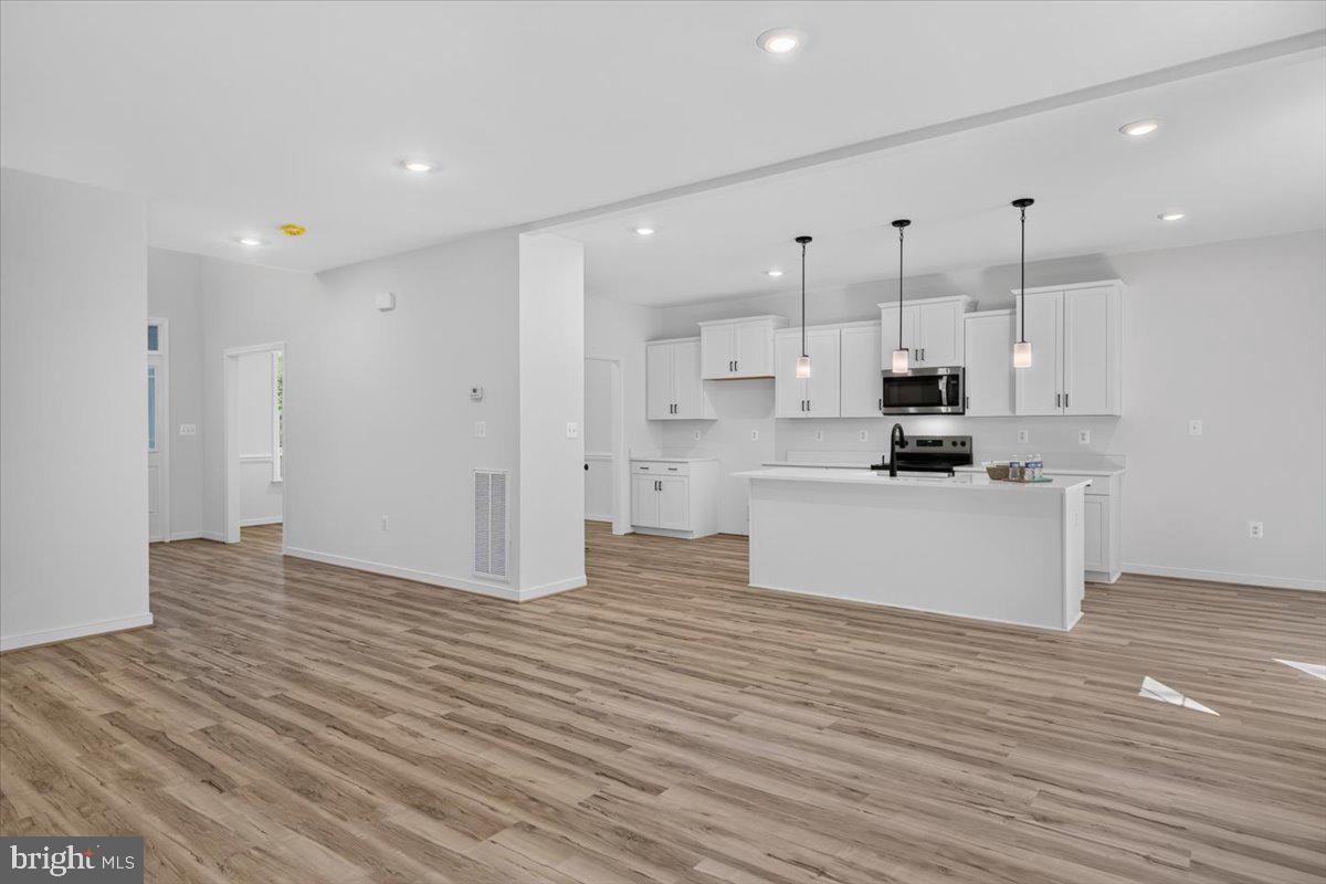 JERDONE ISLAND - Residential