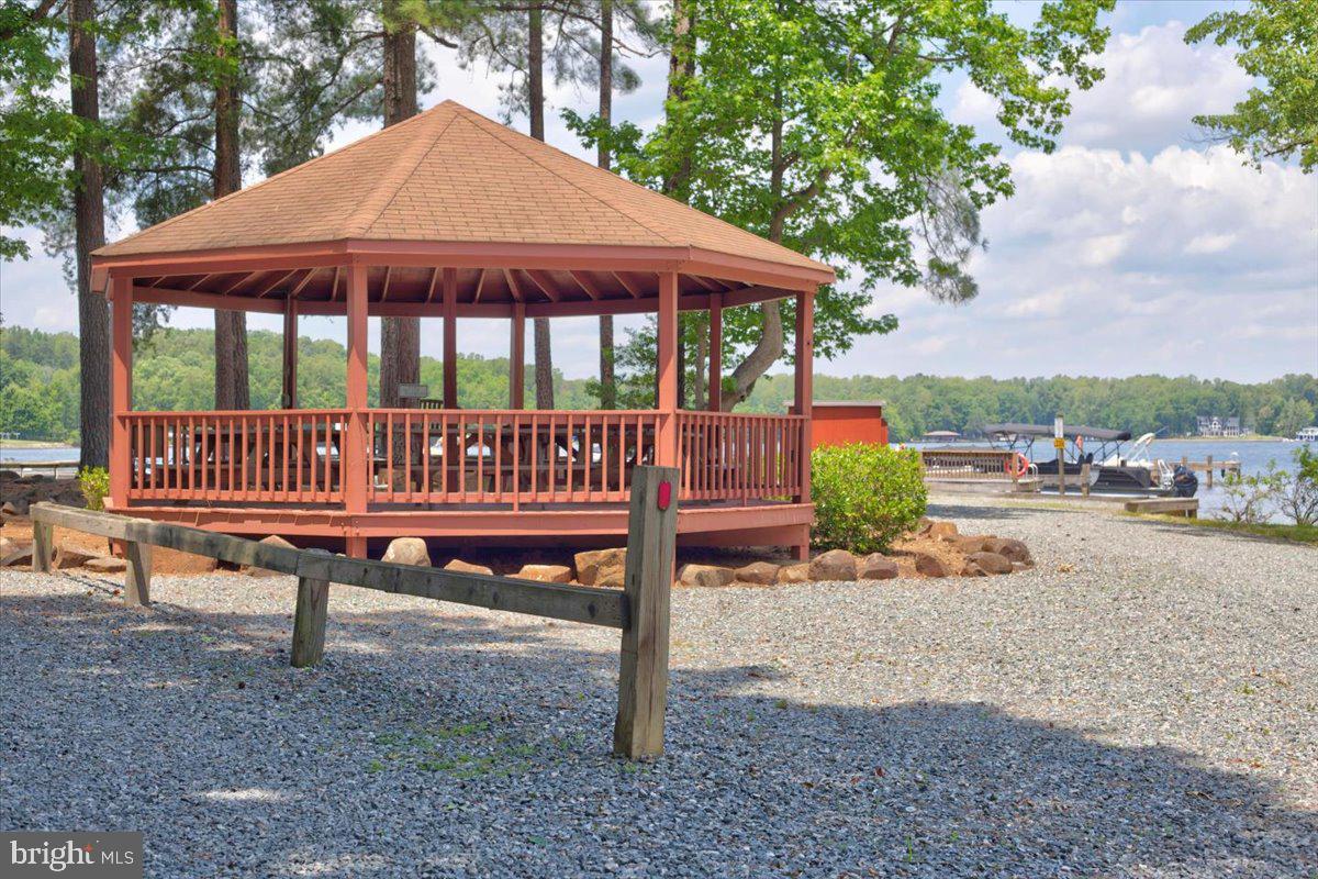 JERDONE ISLAND - Residential