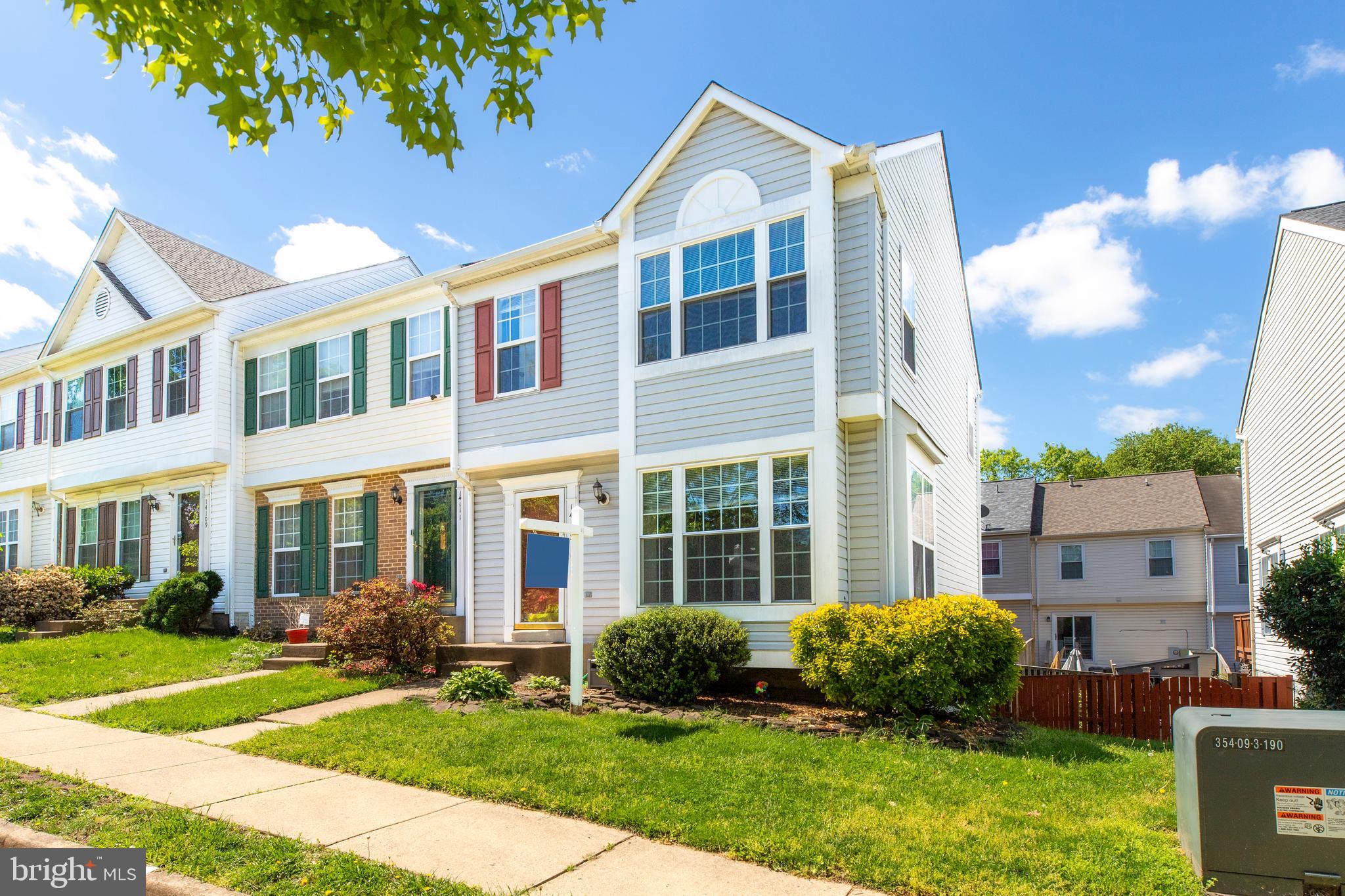 CENTRE RIDGE LAND BAY - Residential