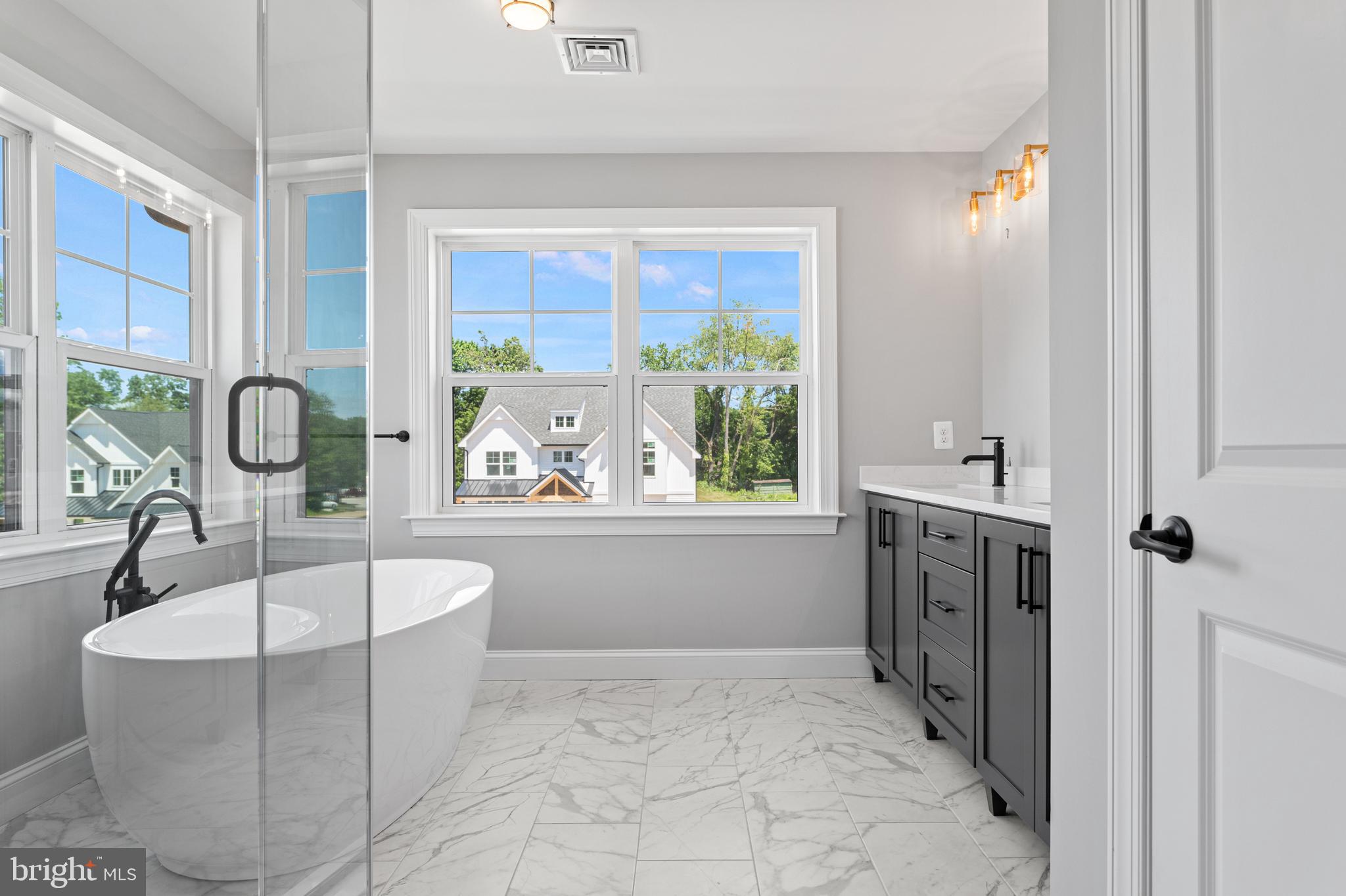 CONSHOHOCKEN - Residential