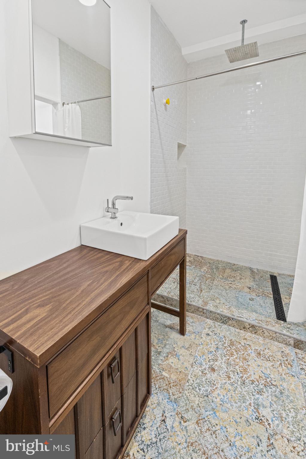 BELAIR-EDISON - Residential