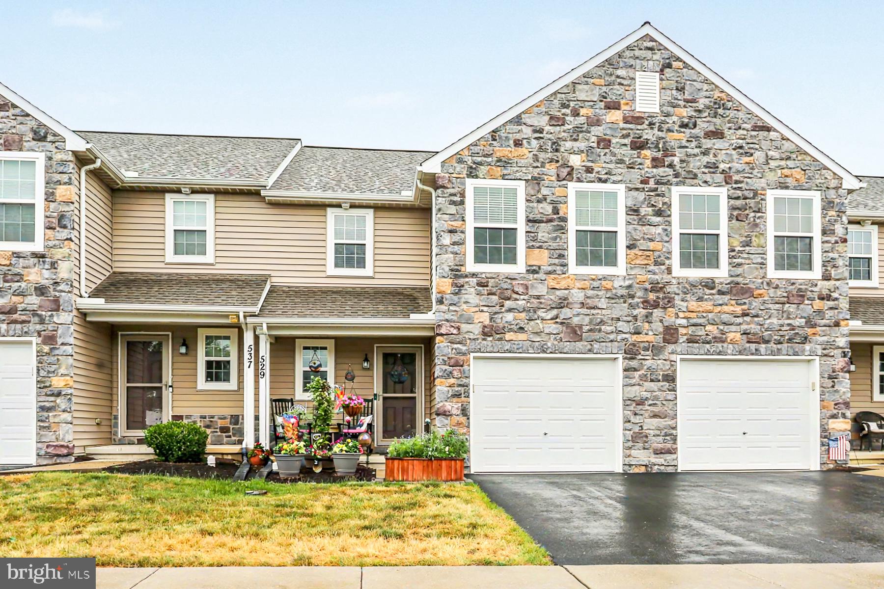 VILLAGE AT SPRINGBROOK FARMS - Residential