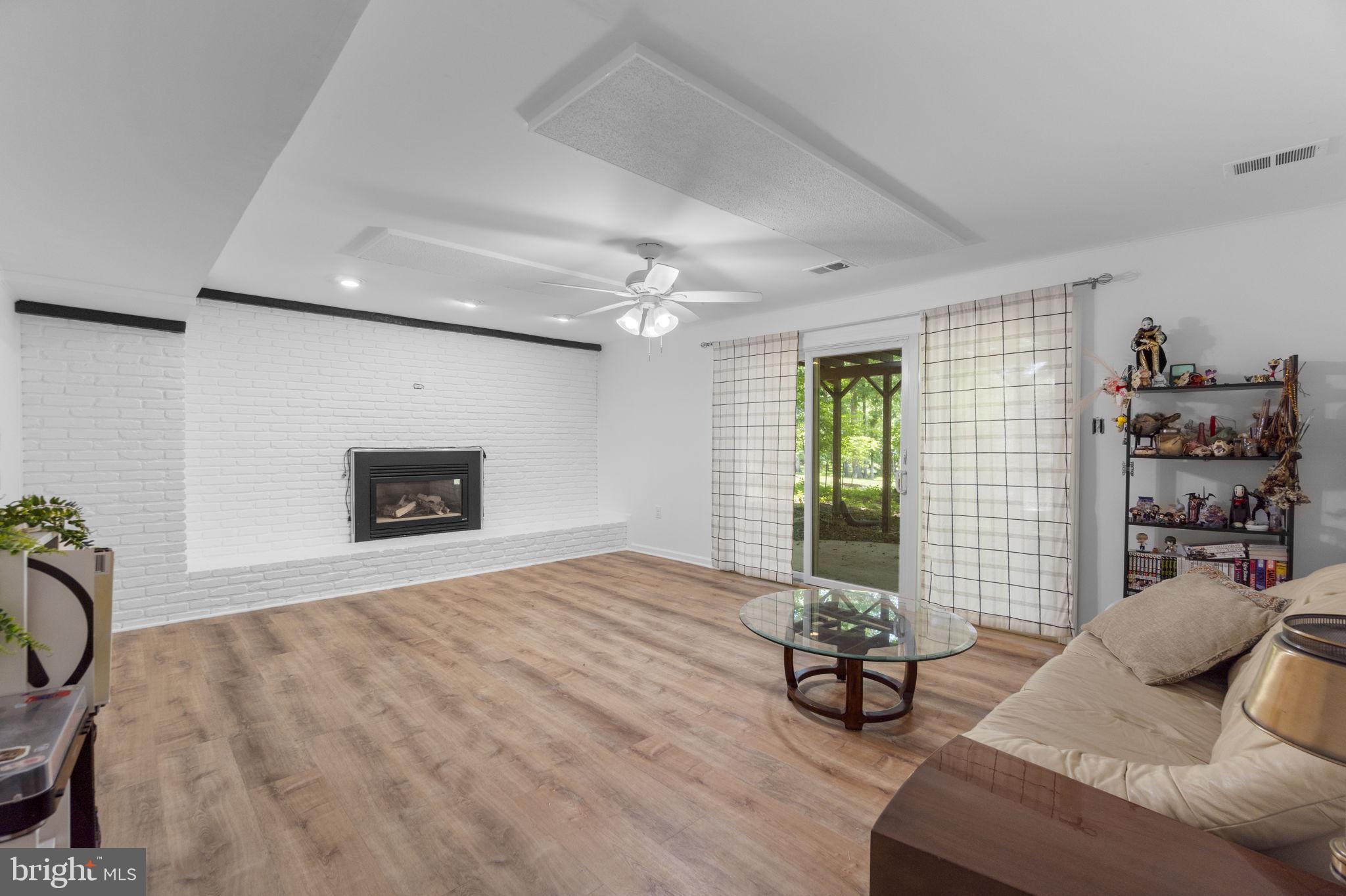 WOODMARK - Residential