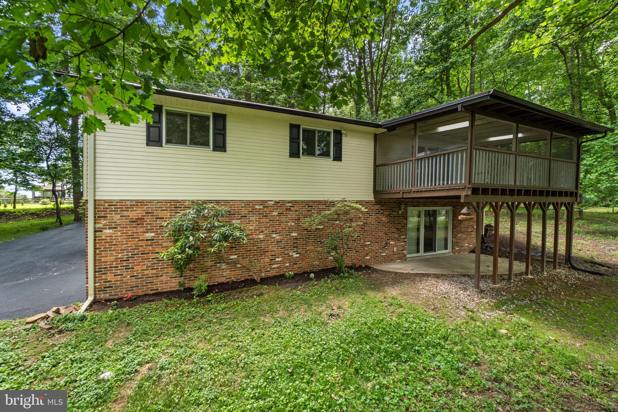 WOODMARK - Residential