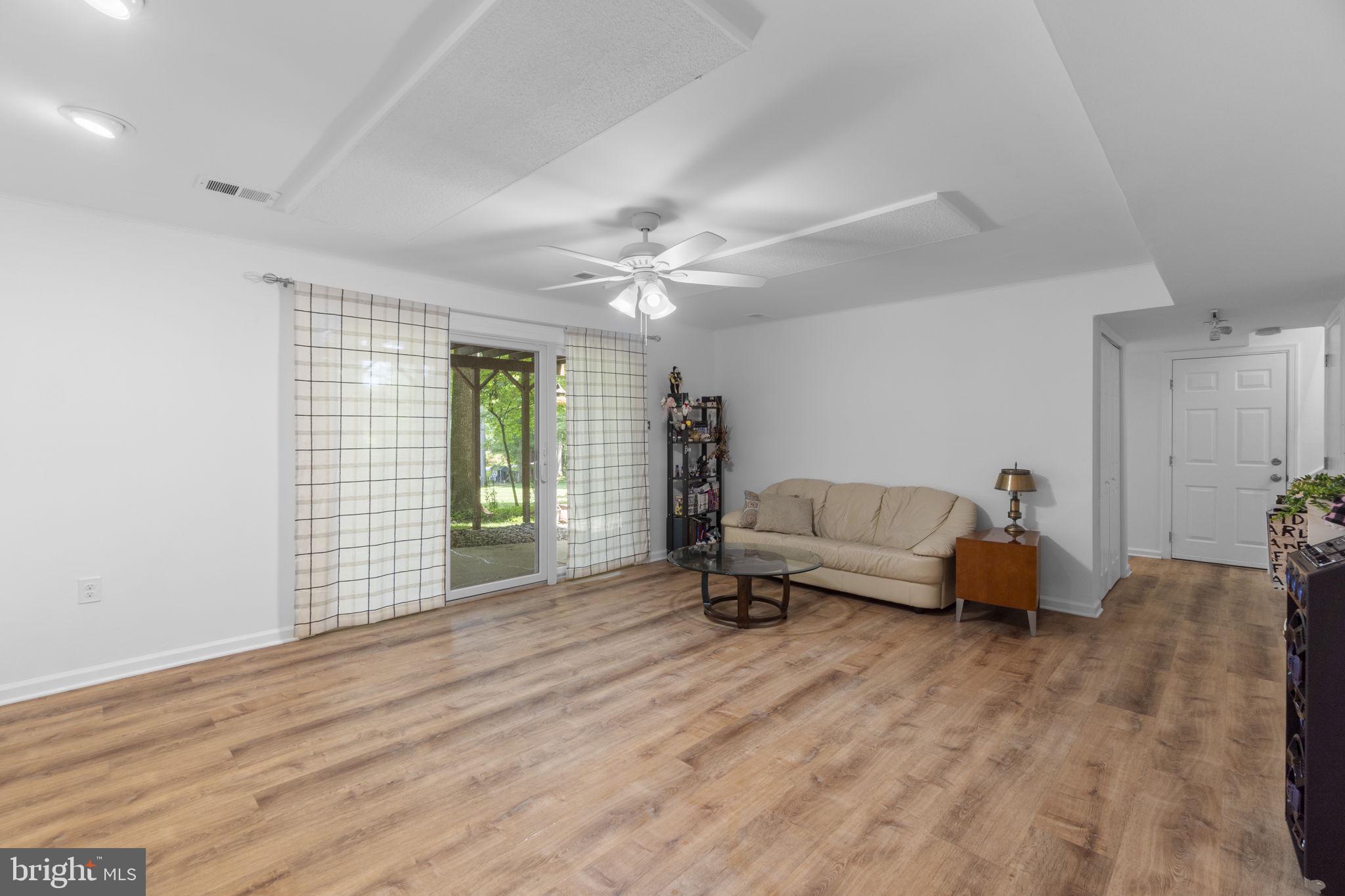 WOODMARK - Residential
