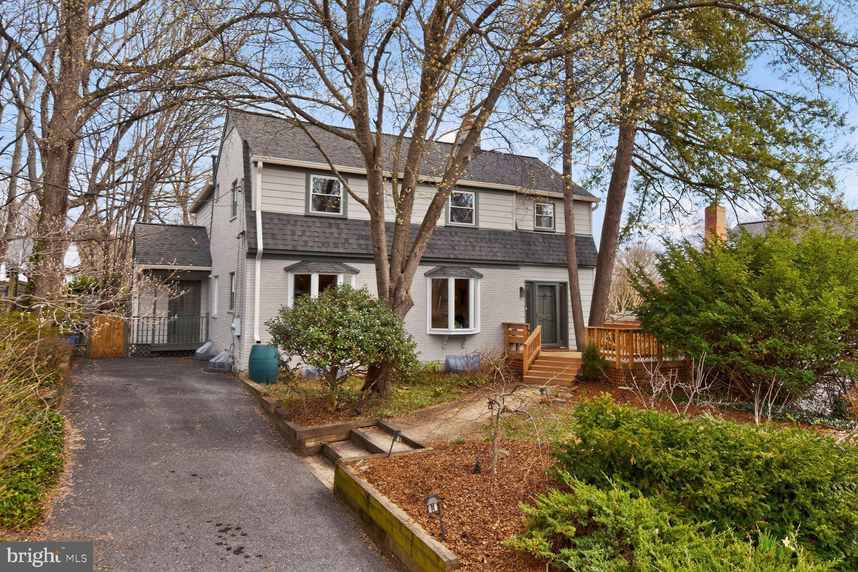 COLUMBIA FOREST - Residential