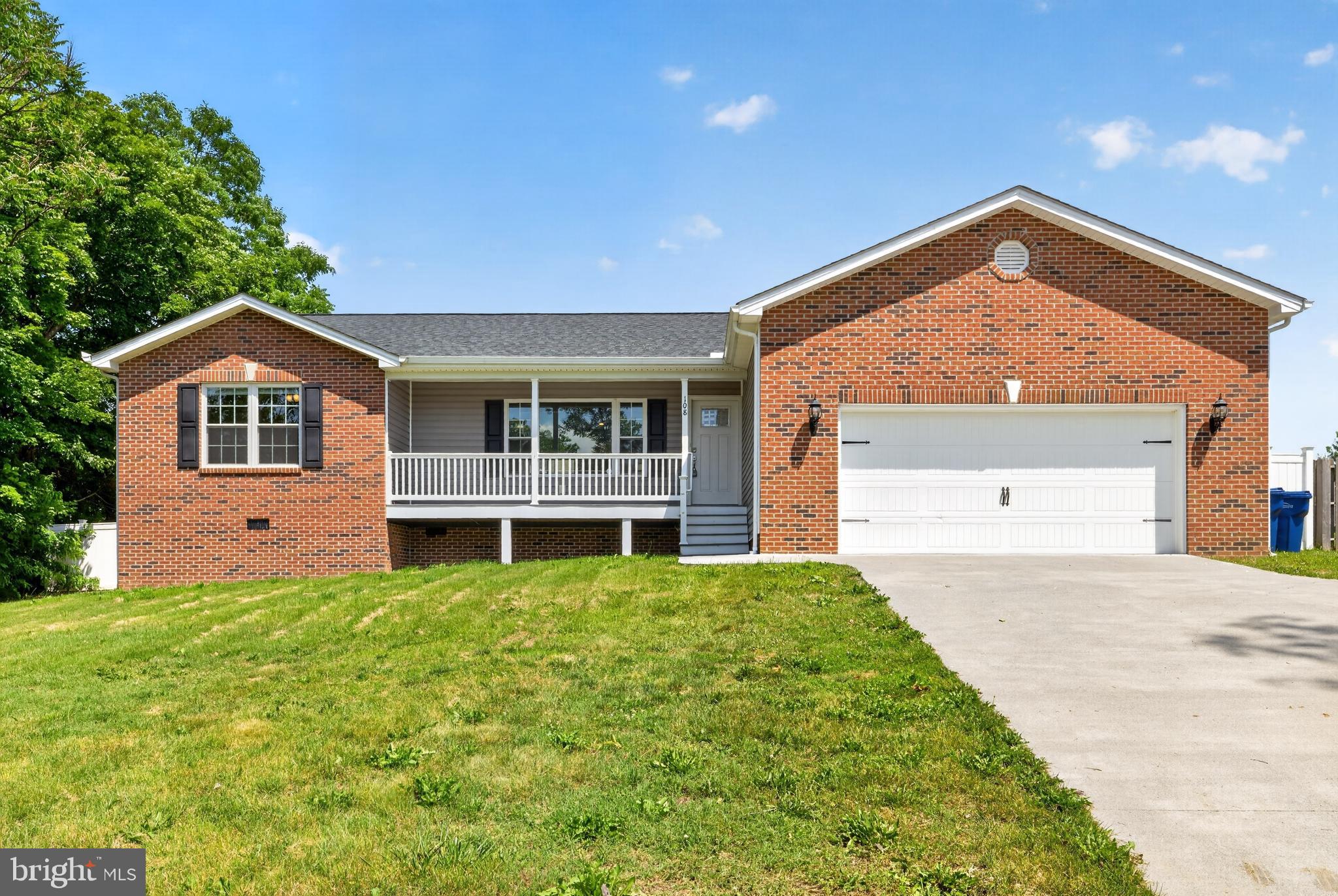 GROTTOES - Residential