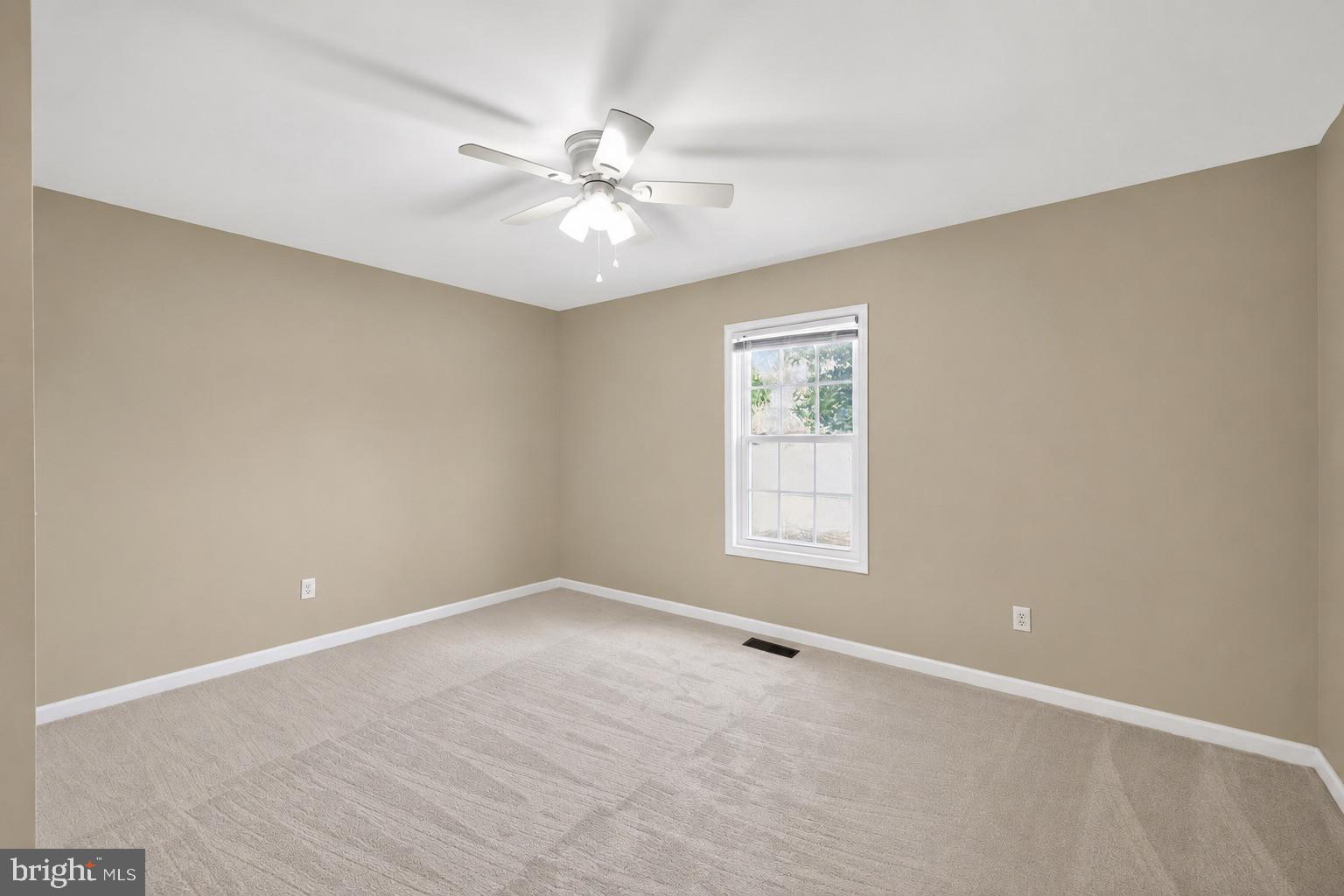 GROTTOES - Residential